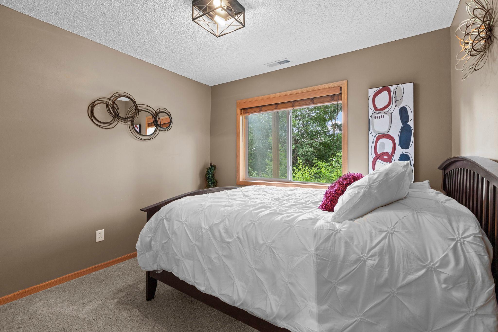 8374 Cedarview Circle Property Photo 17