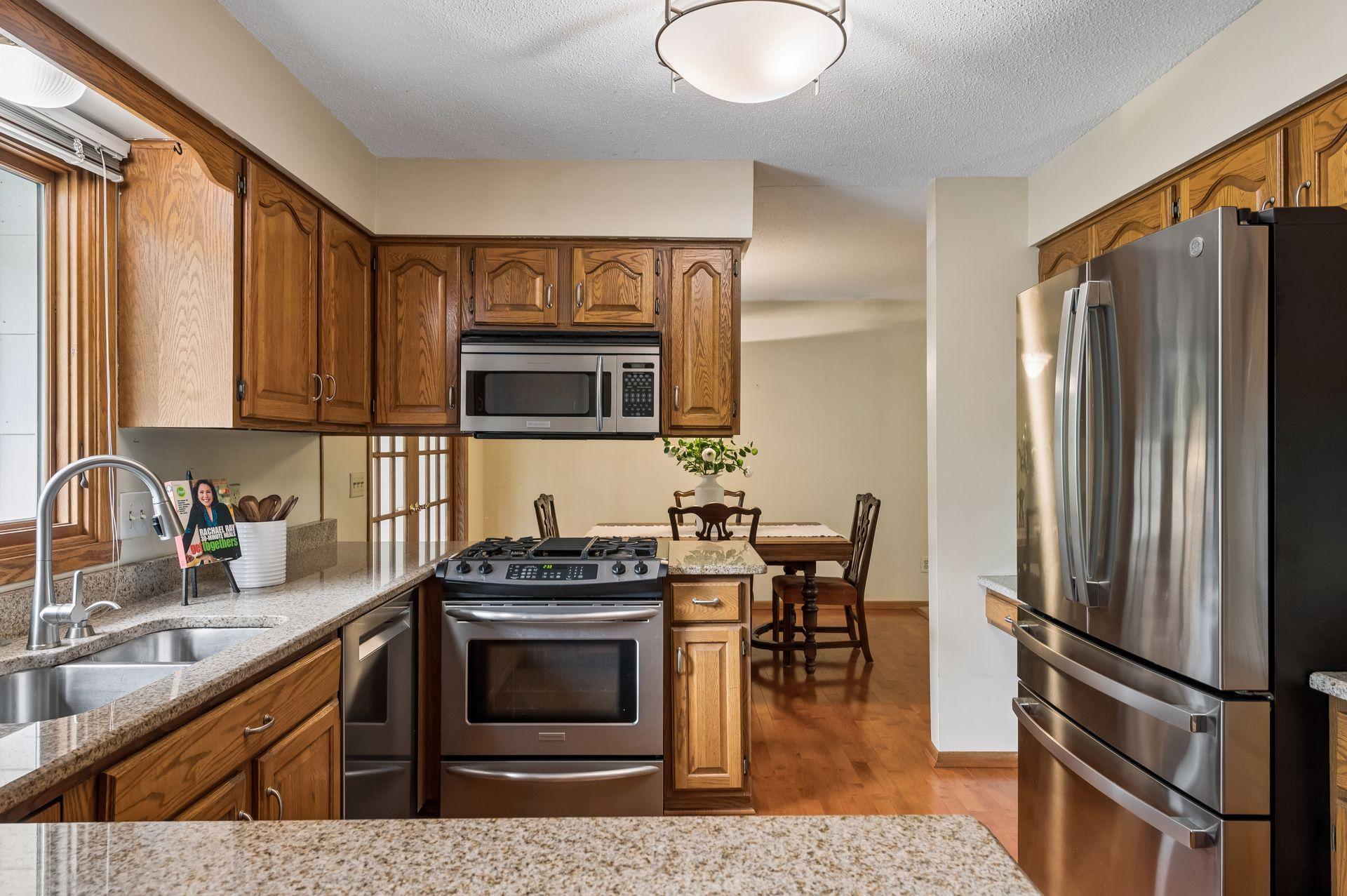 2863 Aglen Street Property Photo 15