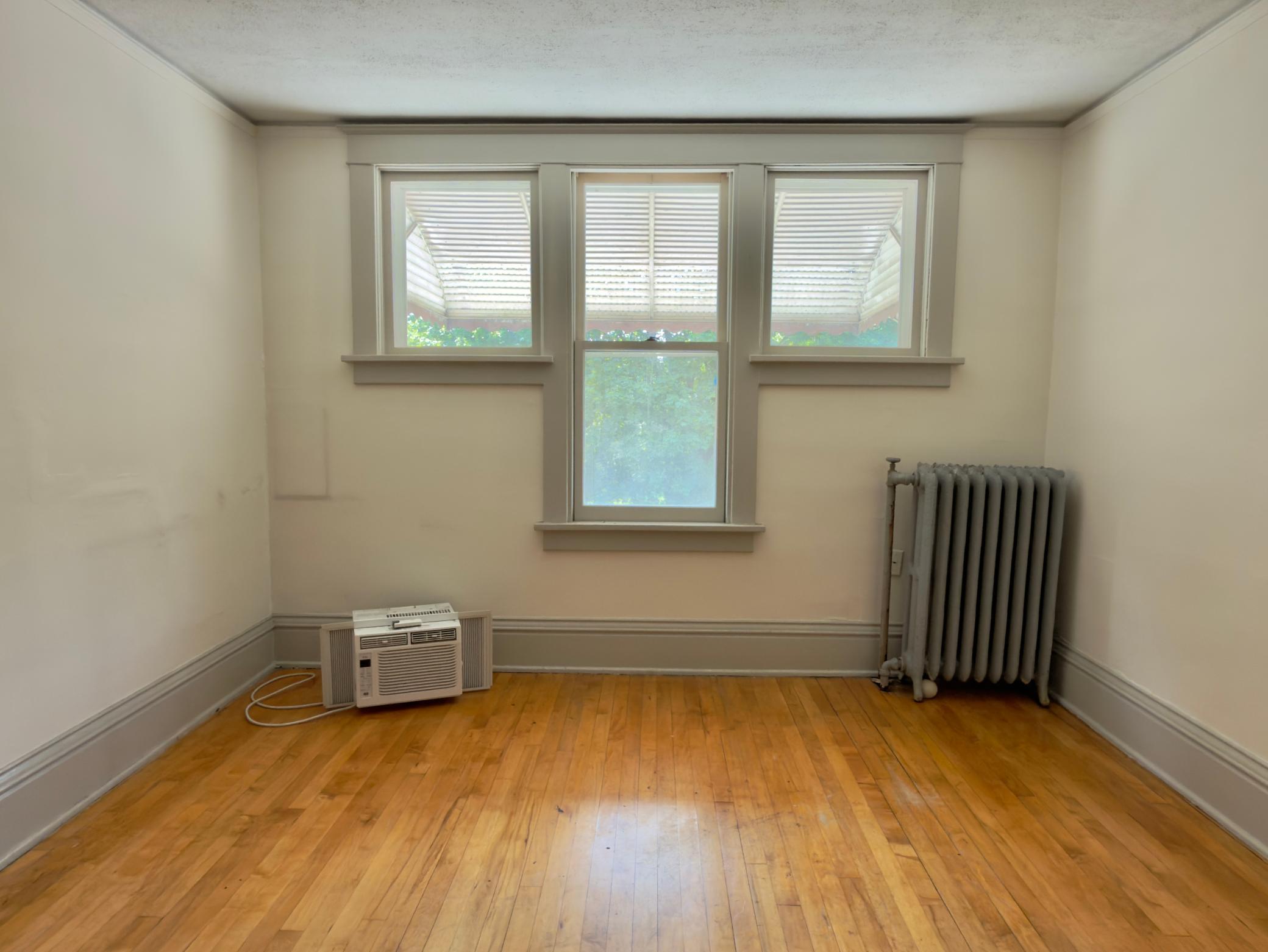 878 22nd Avenue Se Property Photo 17