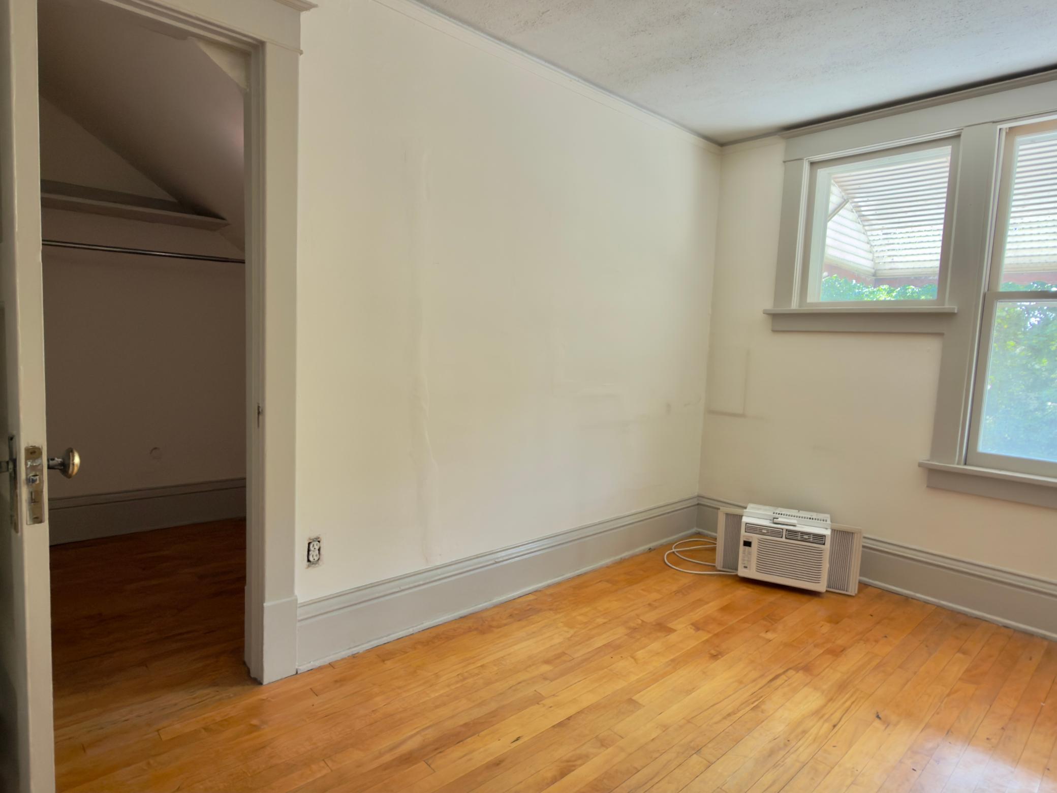 878 22nd Avenue Se Property Photo 21