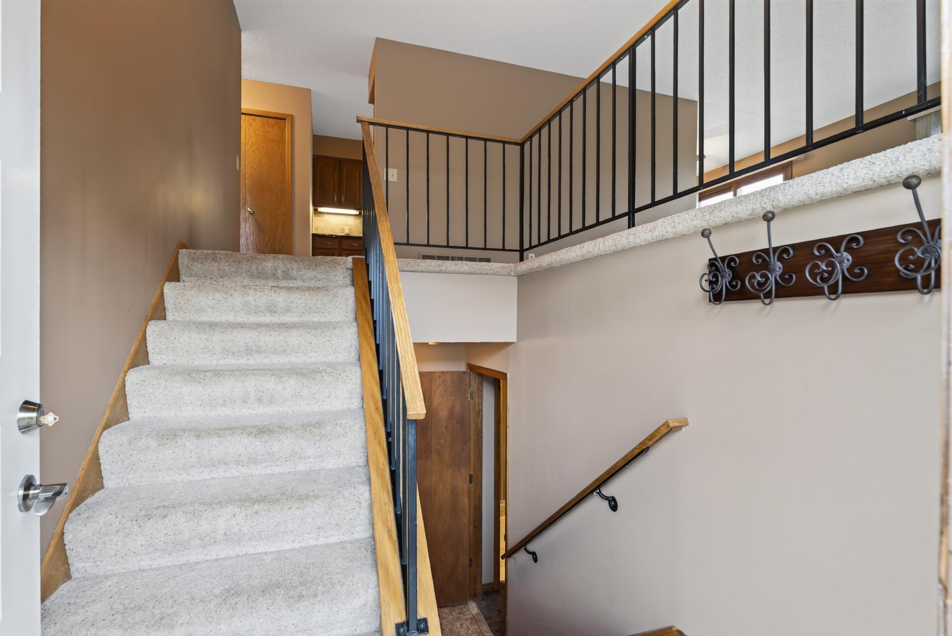 4480 Clover Lane A Property Photo 4