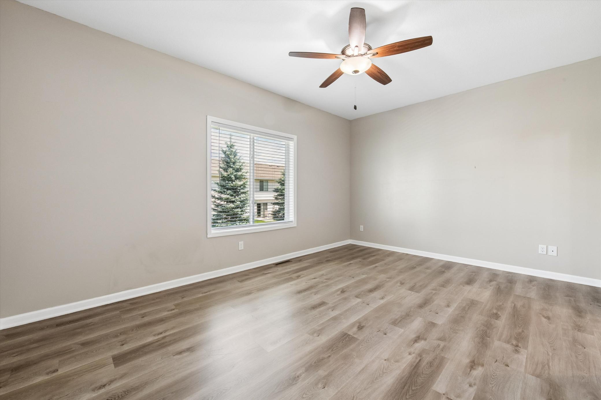 4147 Blakewood Drive Property Photo 12