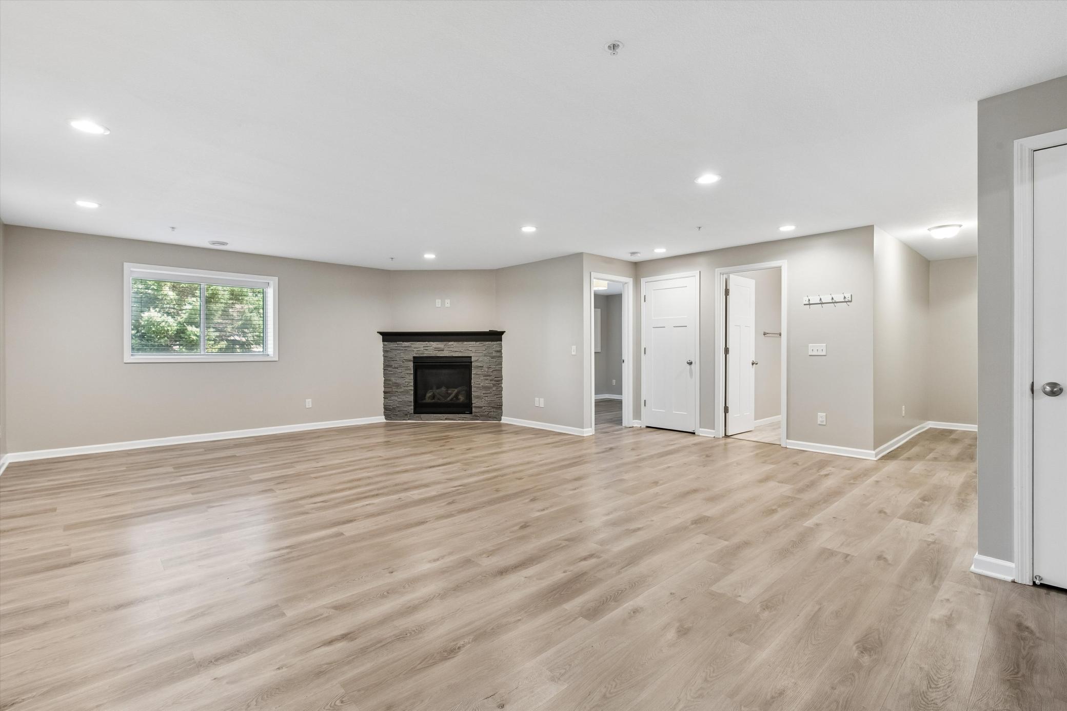4147 Blakewood Drive Property Photo 24