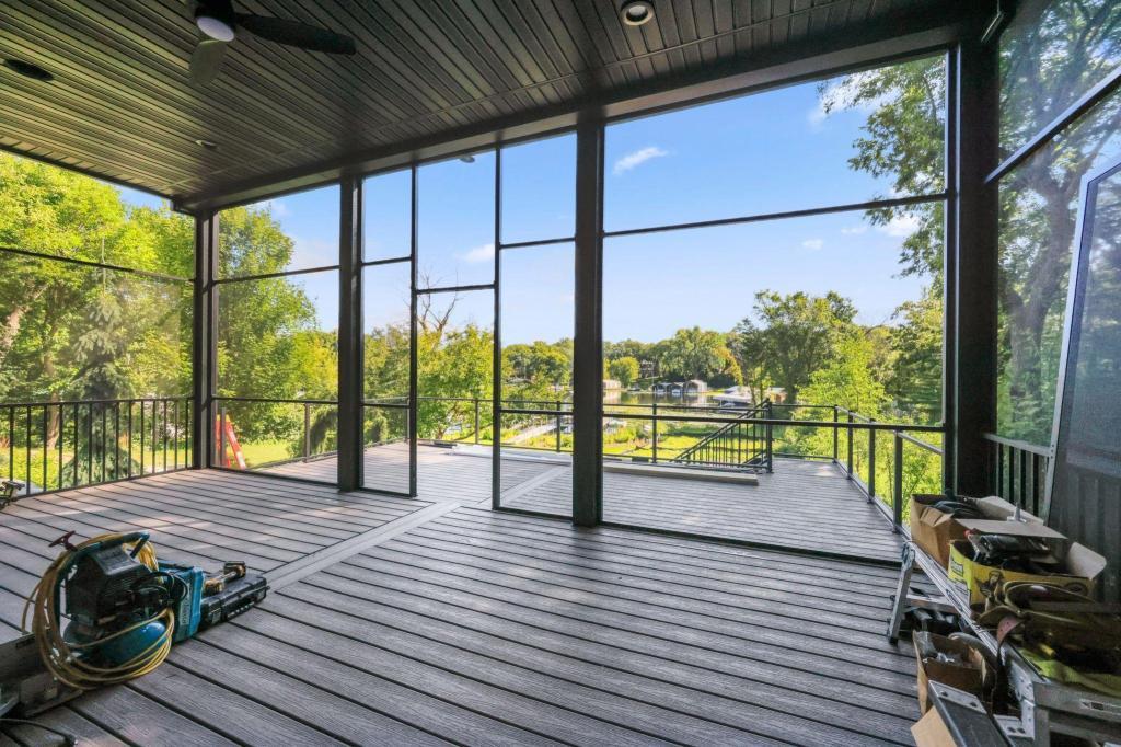3061 Lake Shore Boulevard Property Photo 68