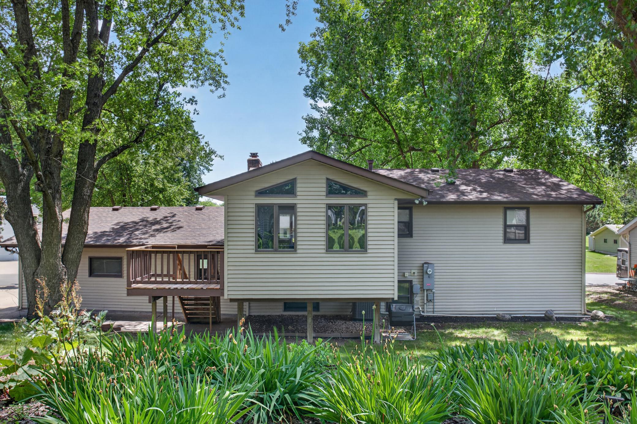 411 Adams Drive W Property Photo 18