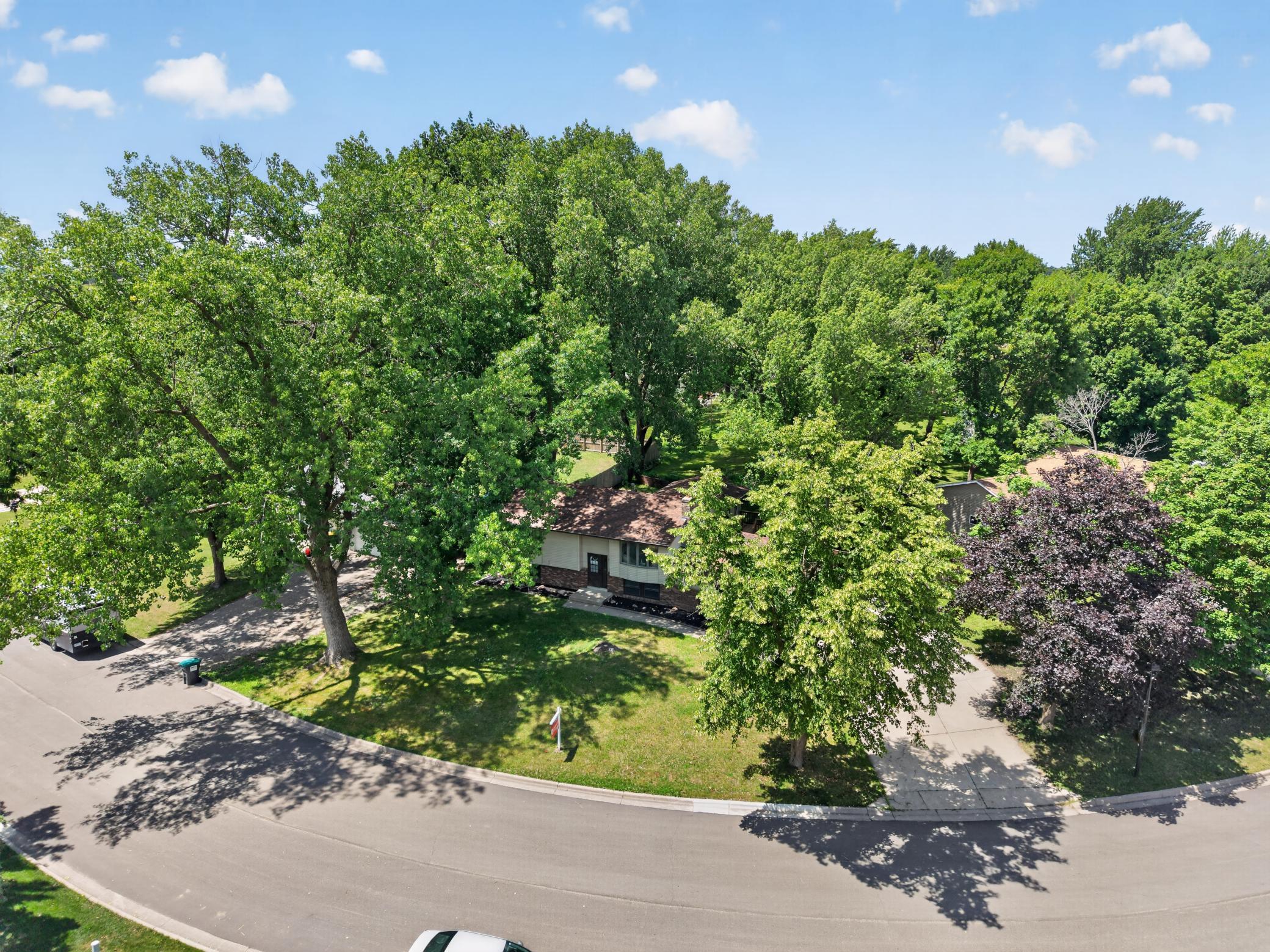 411 Adams Drive W Property Photo 20