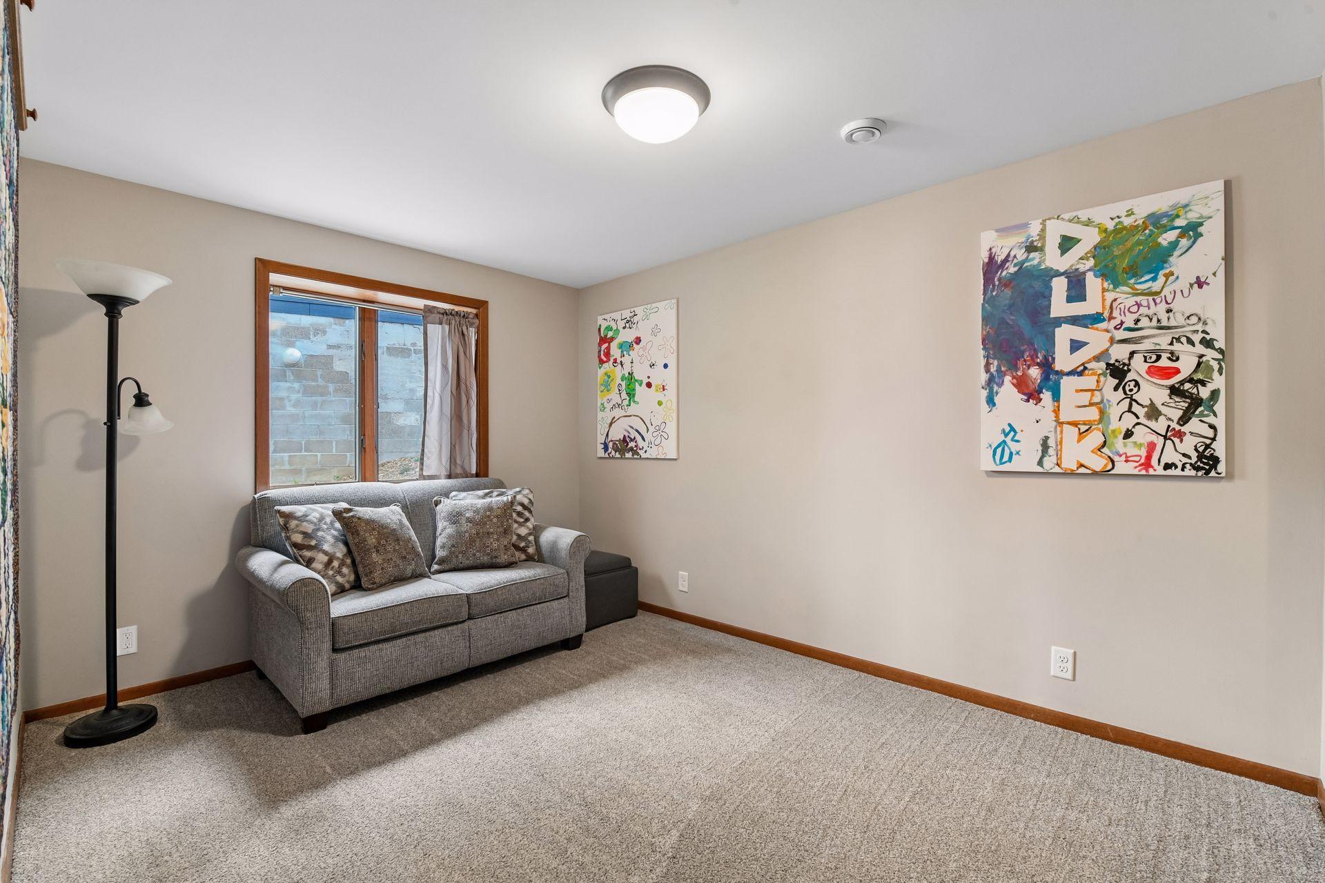 920 Pershing Circle Property Photo 35