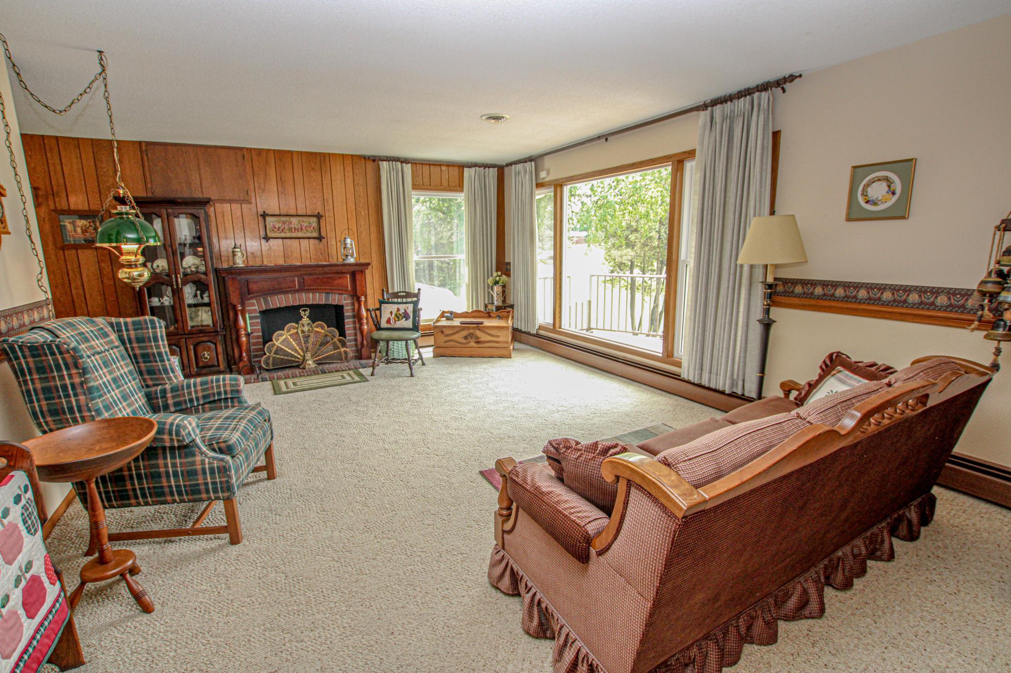 8691 County Road 11 Ne Property Photo 11