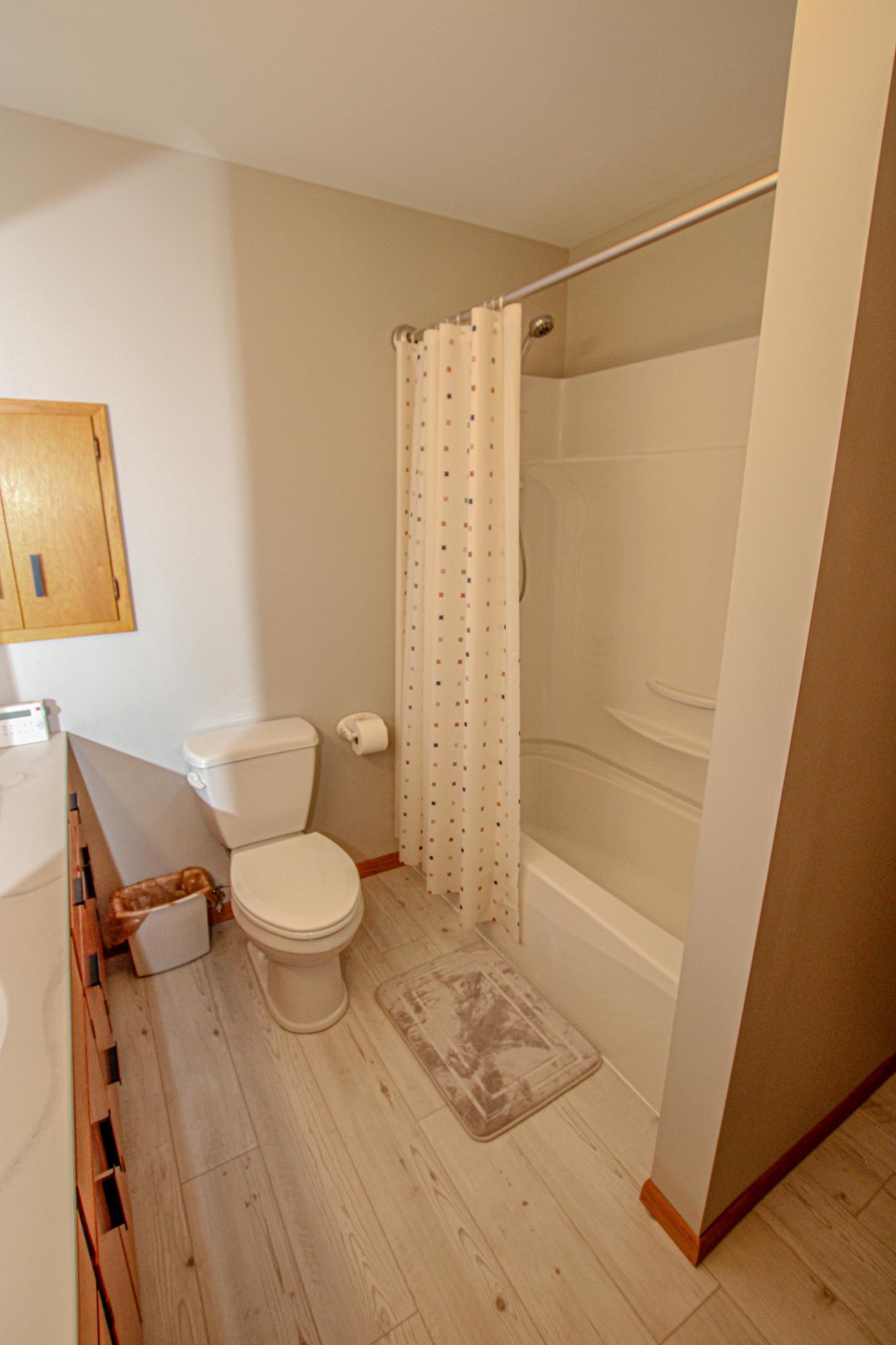 8691 County Road 11 Ne Property Photo 28