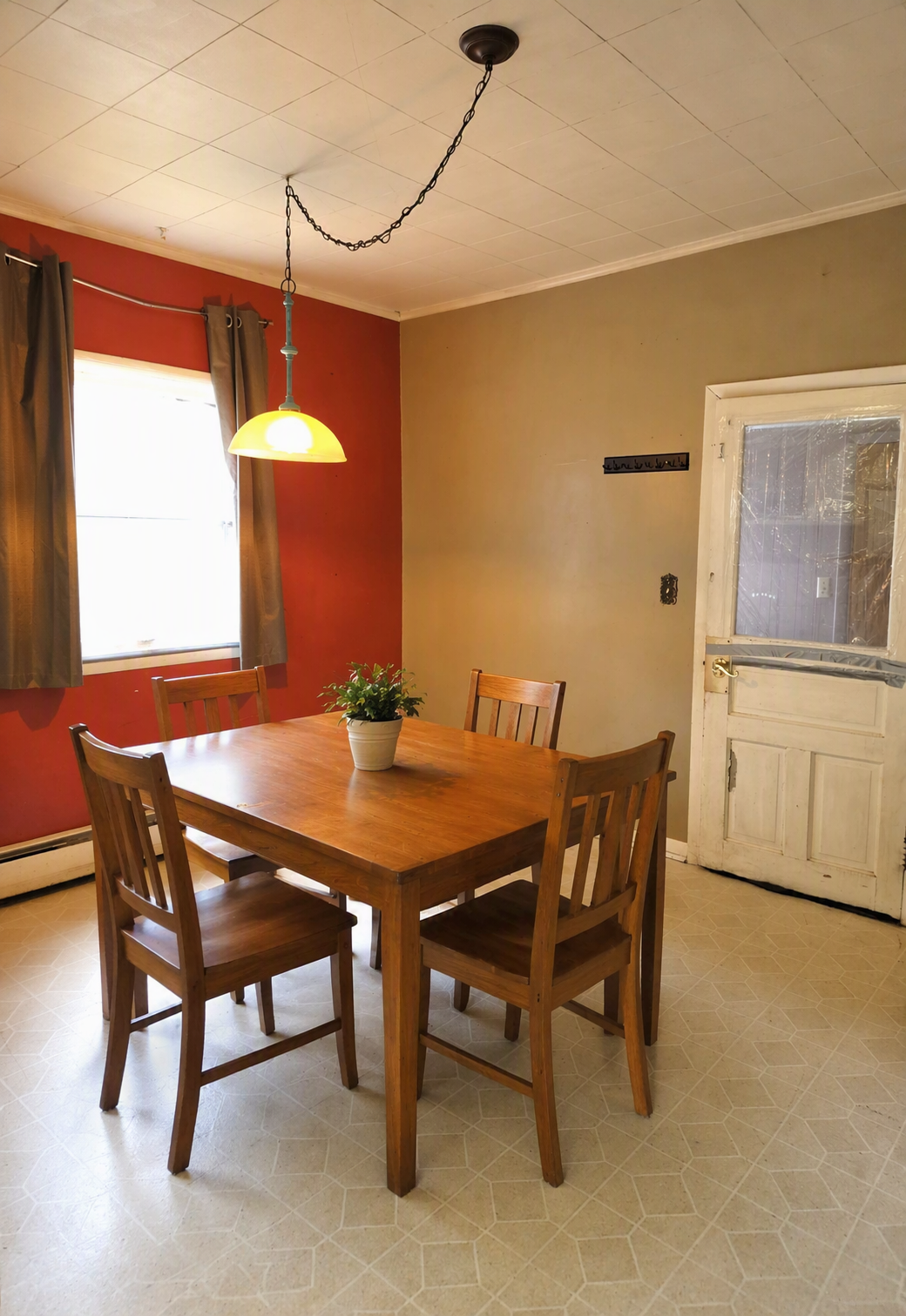 411 Pine Street Property Photo 1