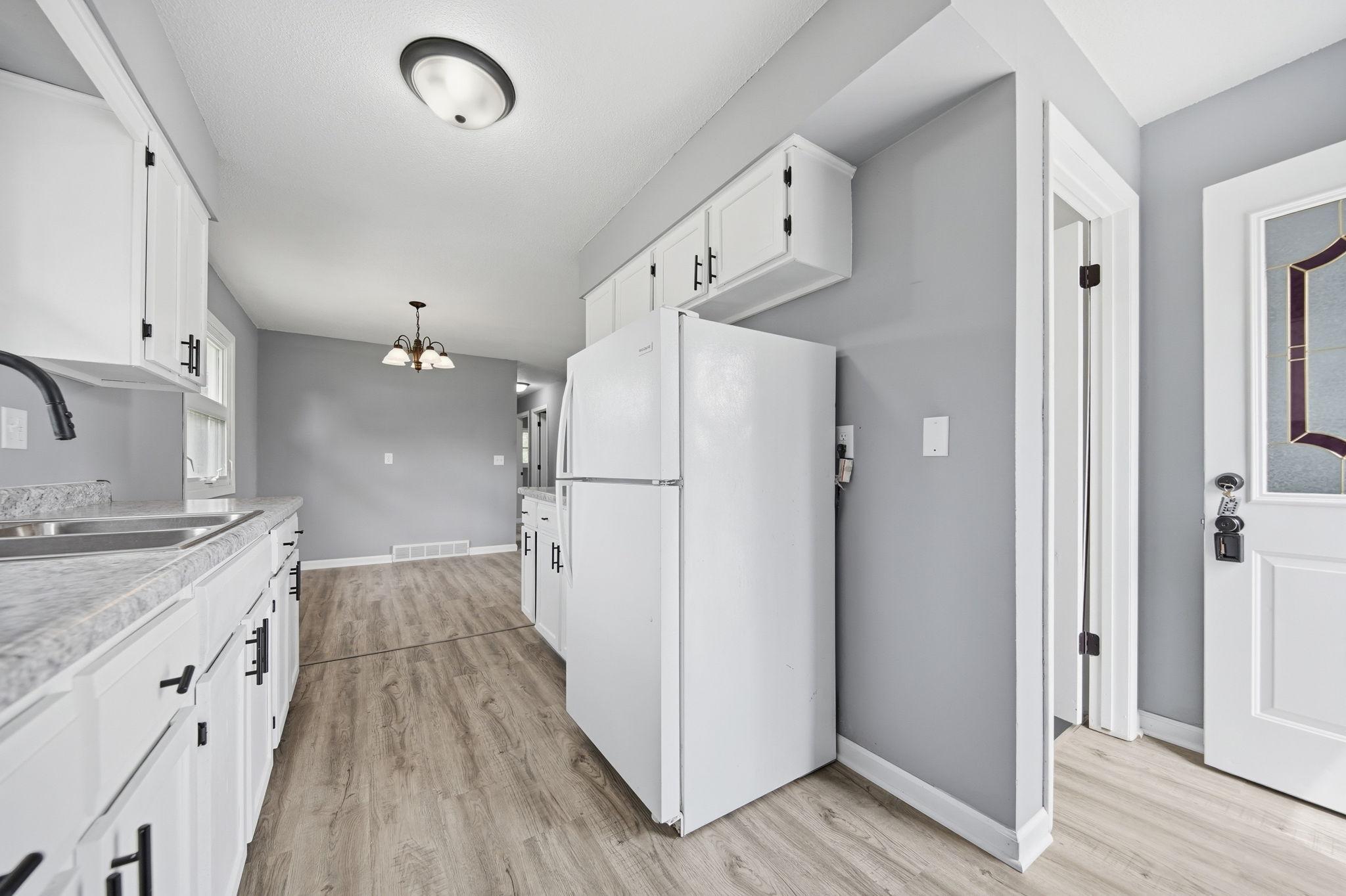 2597 Highway 65 Property Photo 5