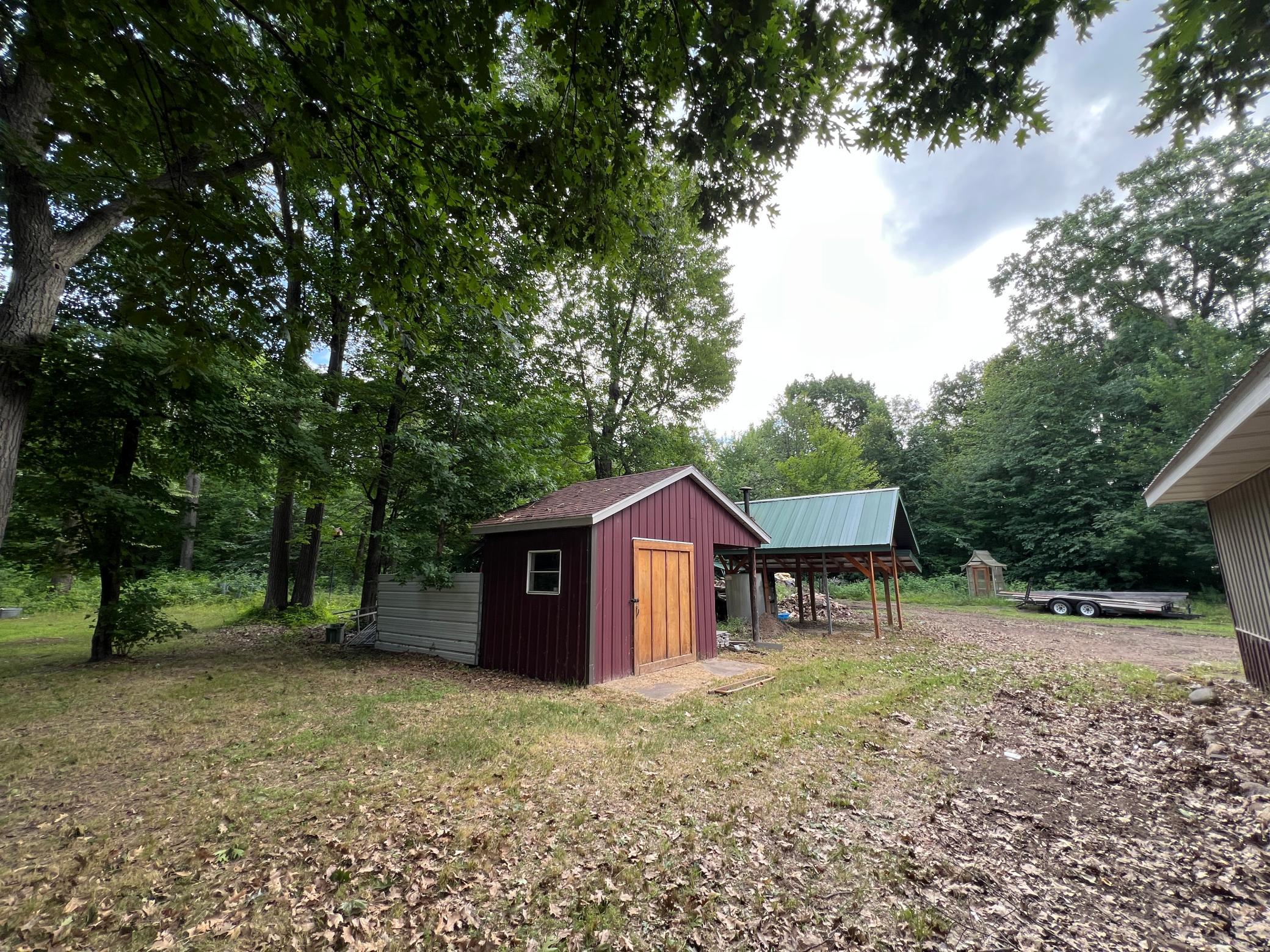 24148 Williams Road Property Photo 6
