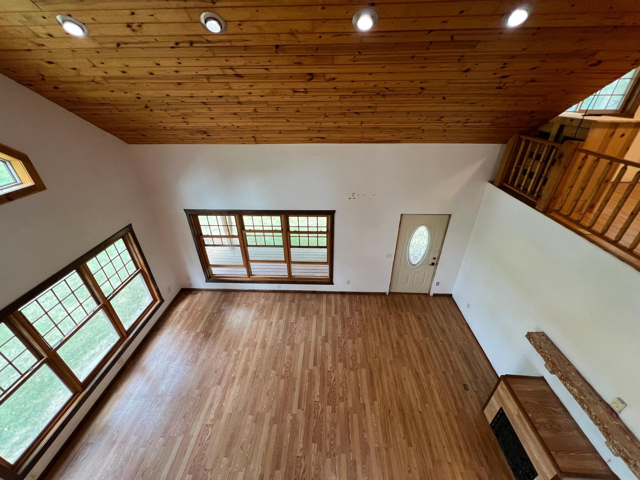 24148 Williams Road Property Photo 13