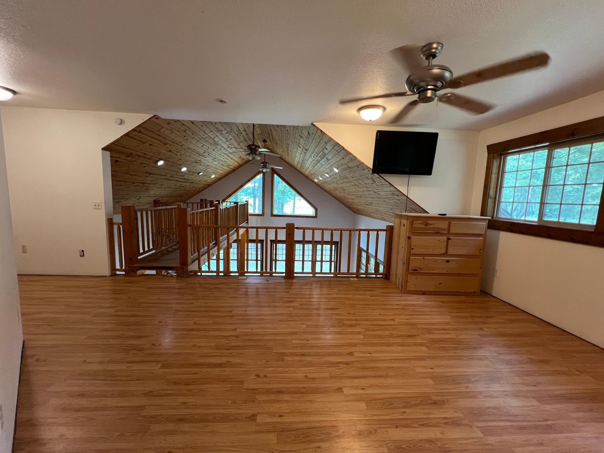 24148 Williams Road Property Photo 19
