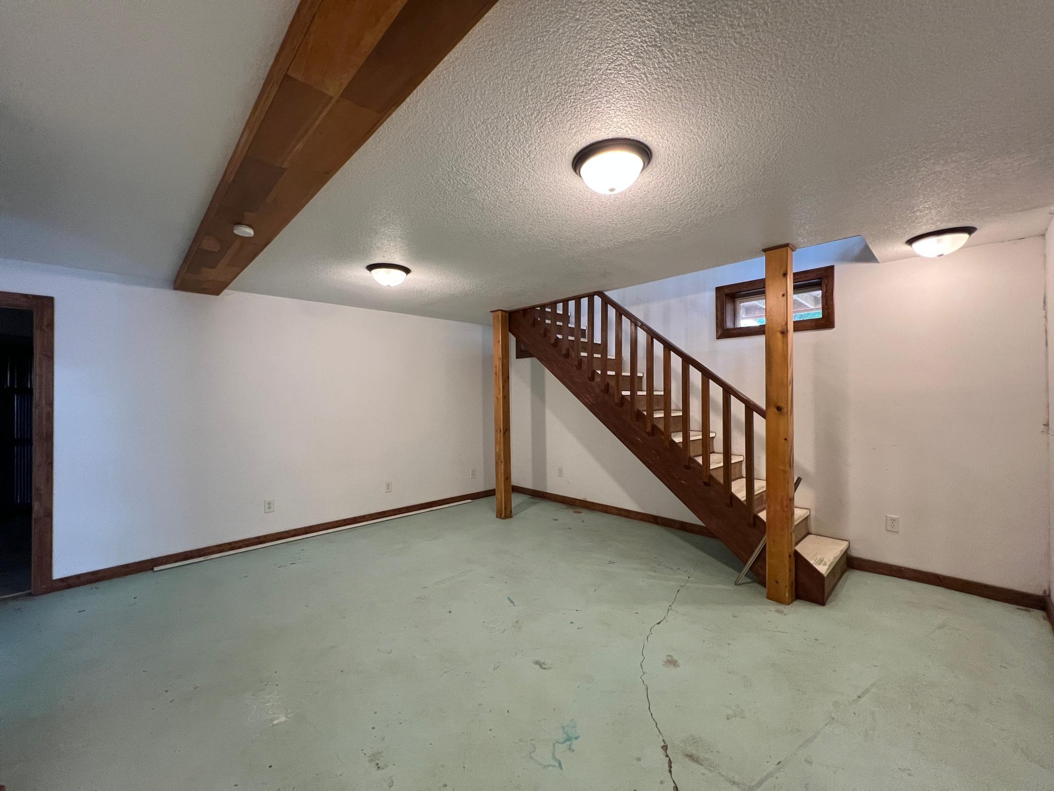 24148 Williams Road Property Photo 24