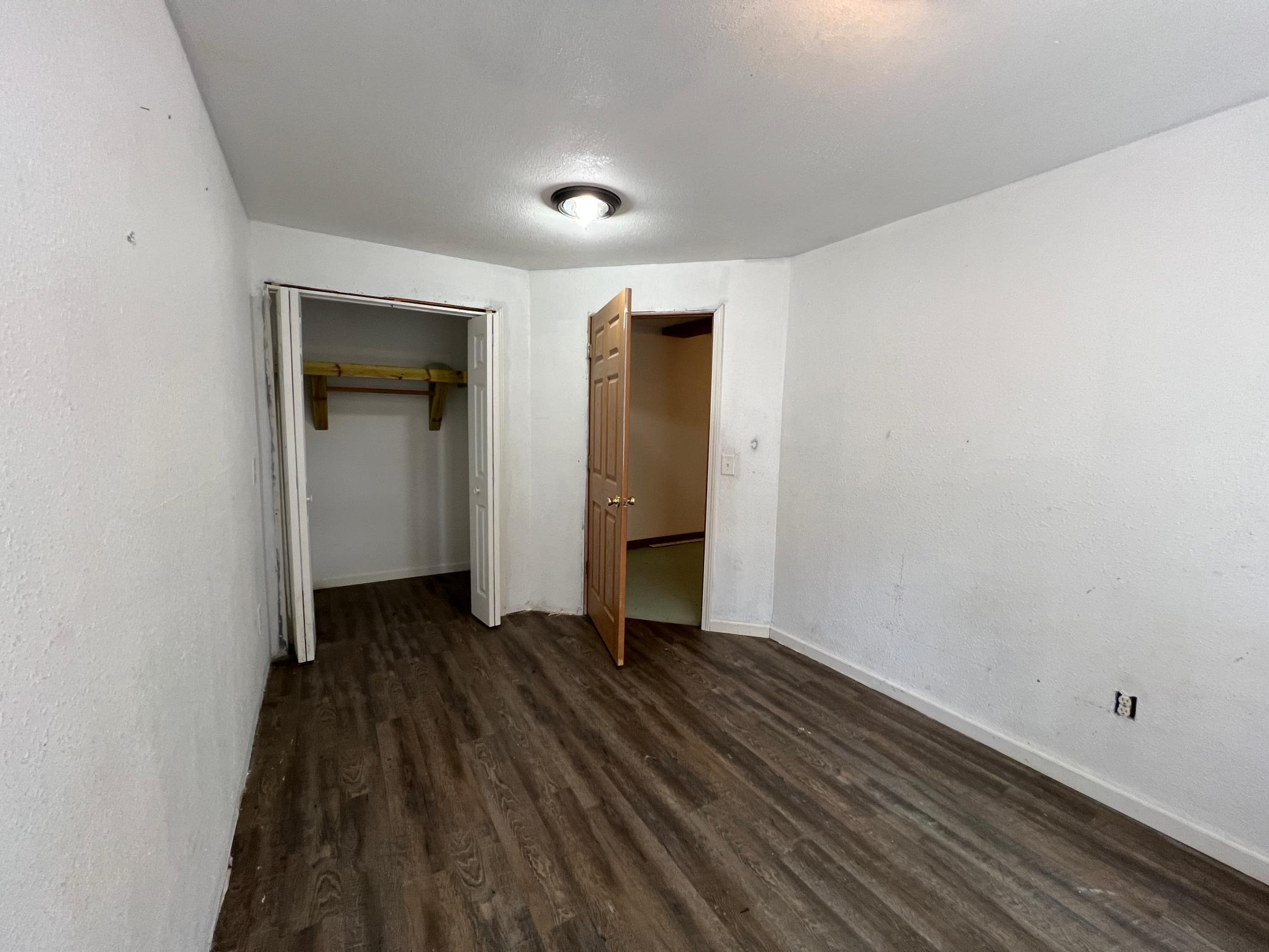 24148 Williams Road Property Photo 25