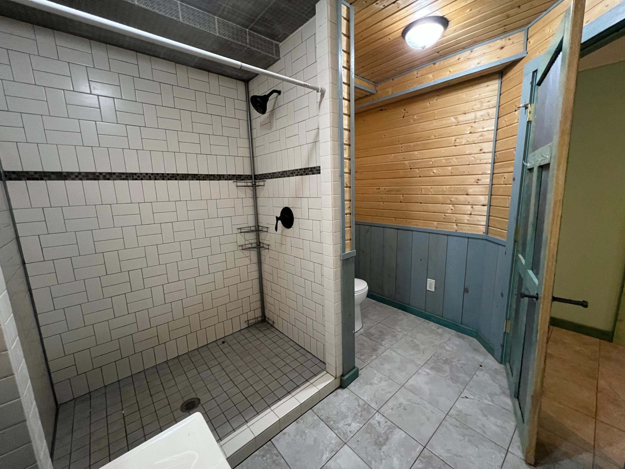 24148 Williams Road Property Photo 29