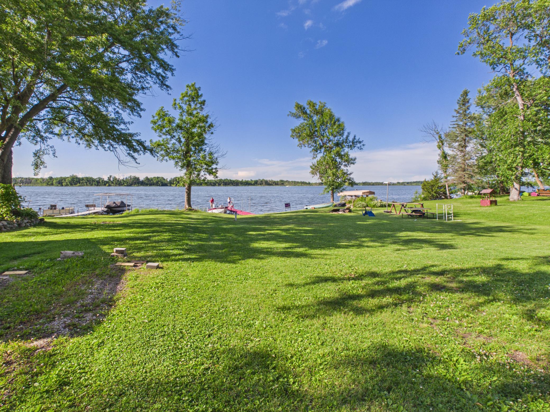 17542 Echo Drive Property Photo 4