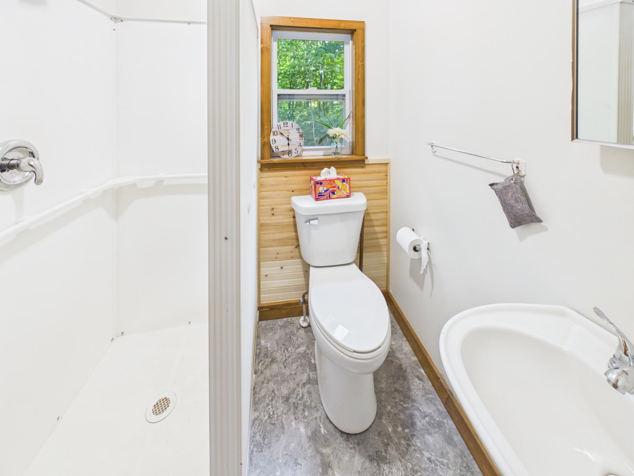 17542 Echo Drive Property Photo 15