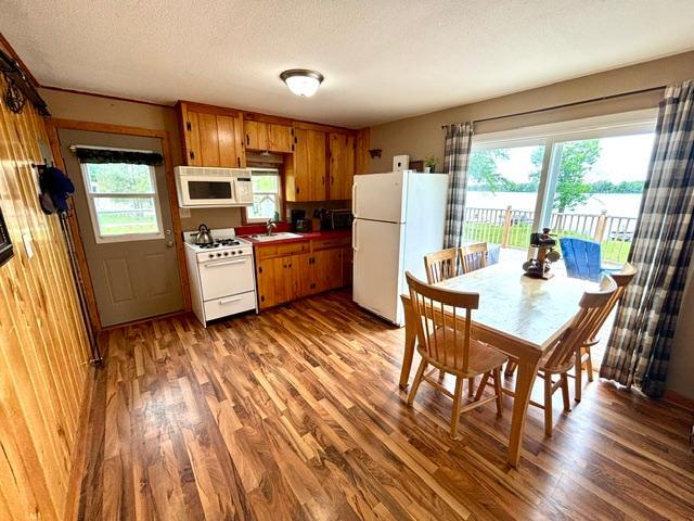 17542 Echo Drive Property Photo 20