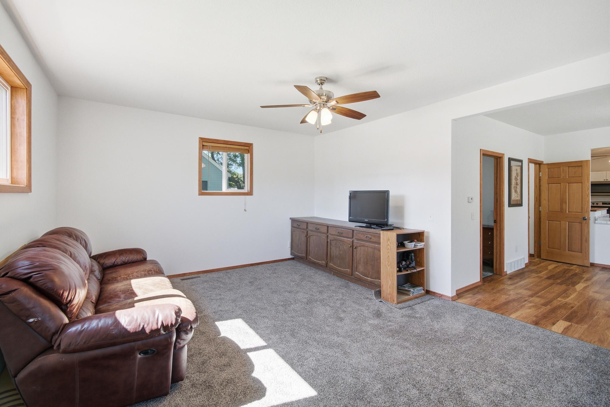 90 5th Avenue Nw Property Photo 10