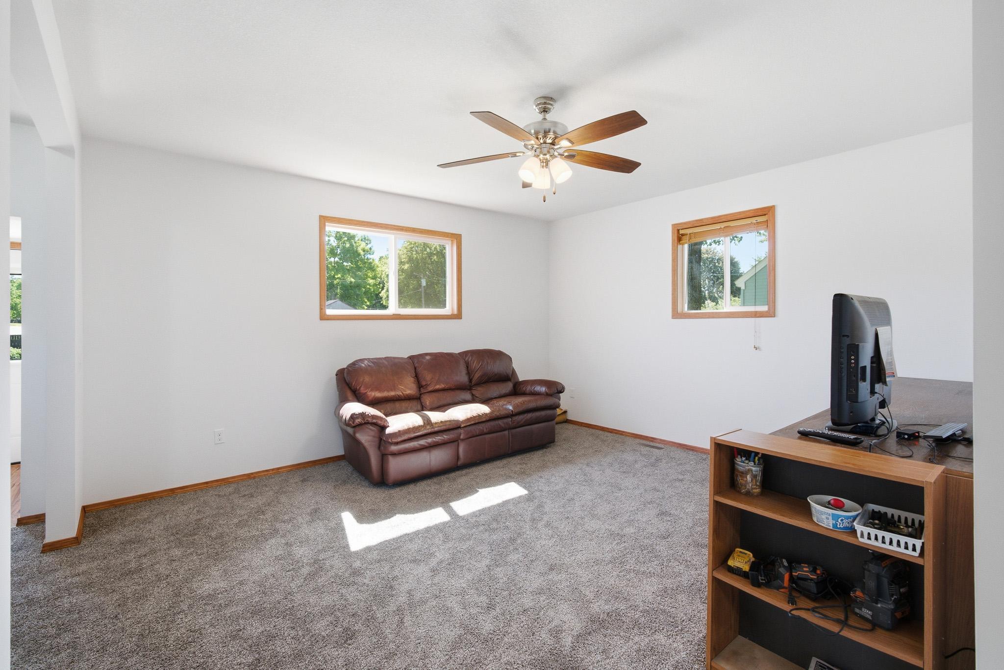 90 5th Avenue Nw Property Photo 11