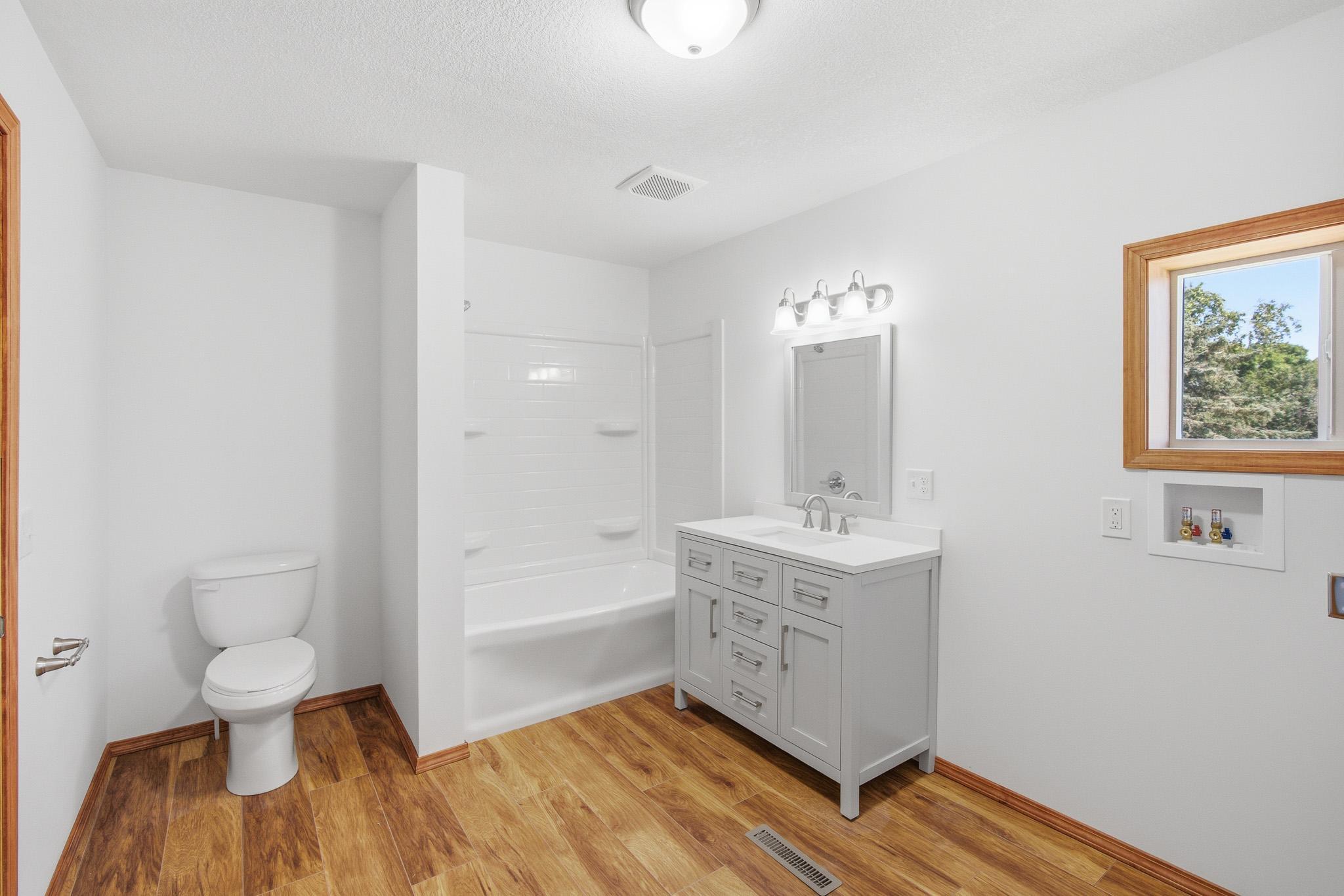 90 5th Avenue Nw Property Photo 27
