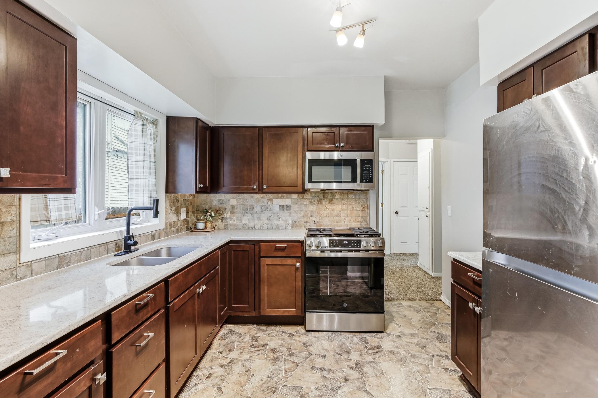 1745 7th Street E Property Photo 7