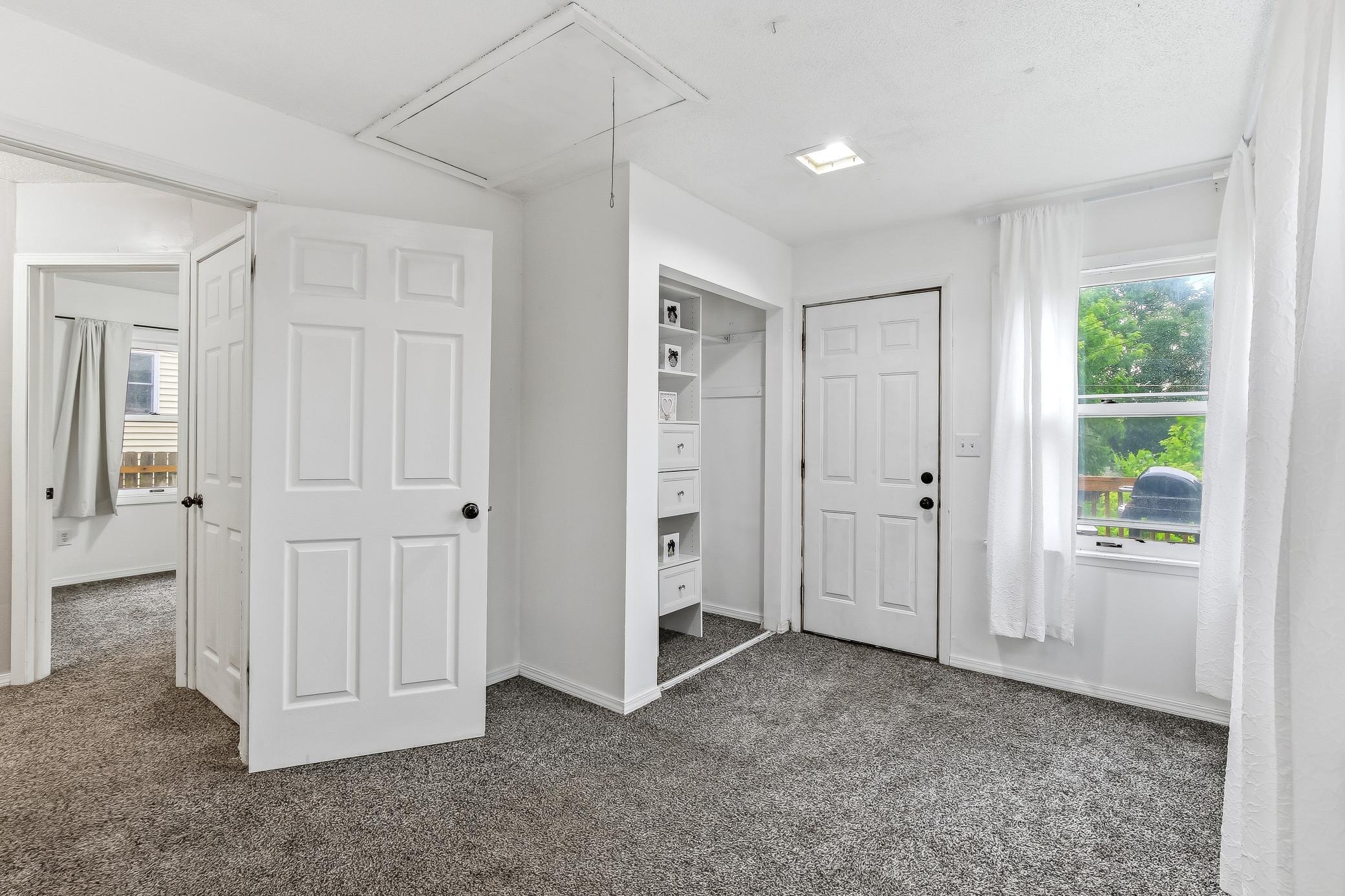 1745 7th Street E Property Photo 9