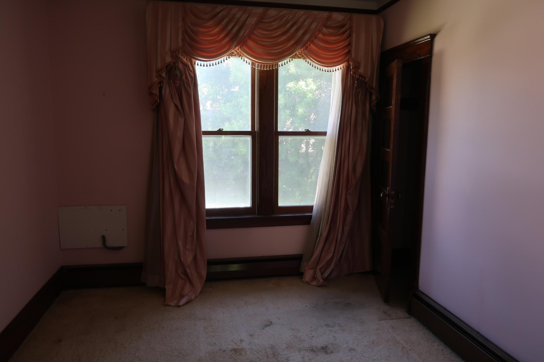 10 3rd Avenue Property Photo 21