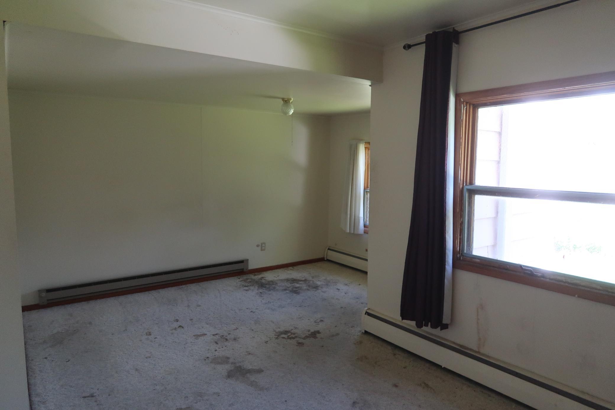 10 3rd Avenue Property Photo 23