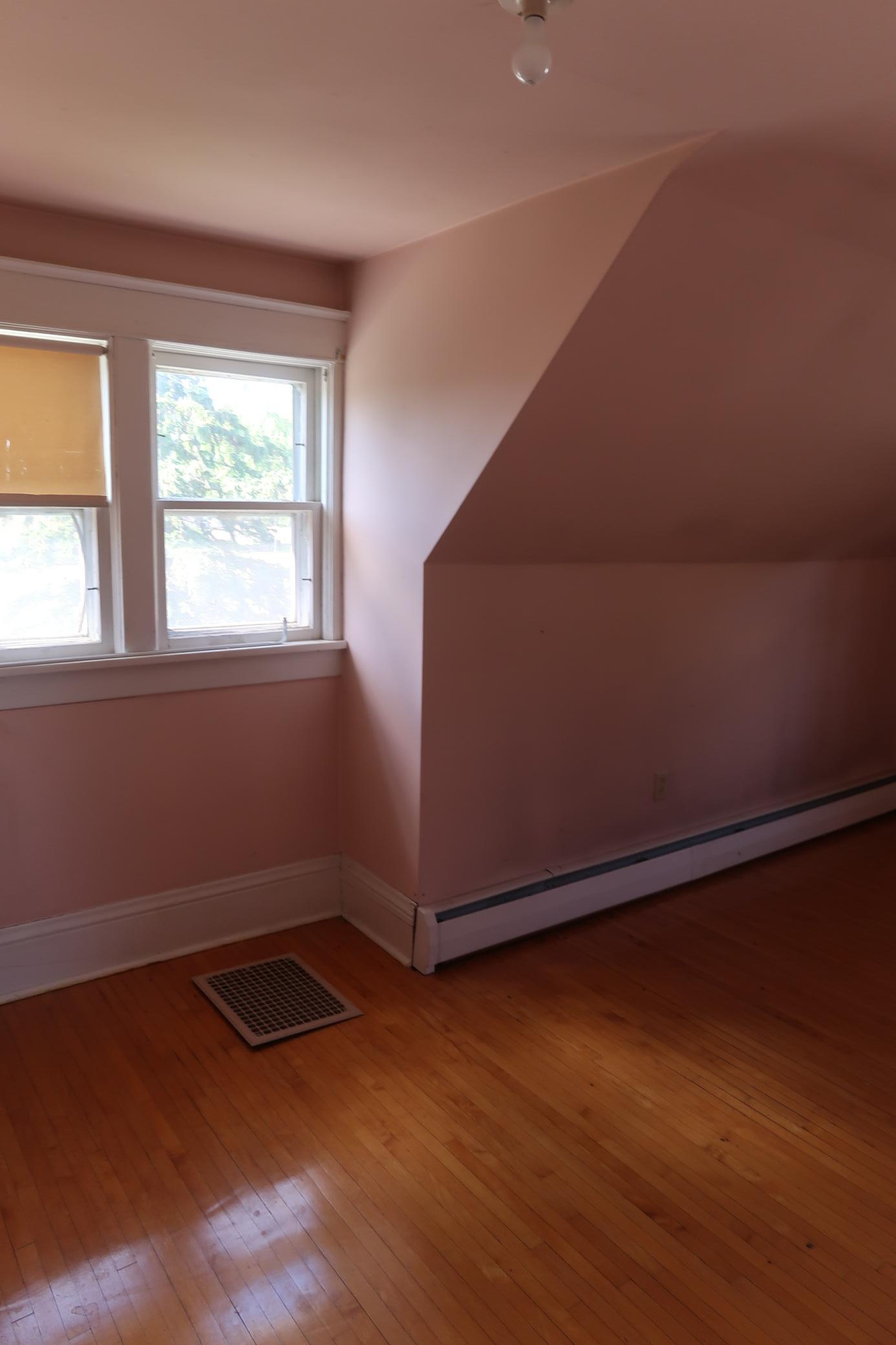 10 3rd Avenue Property Photo 25