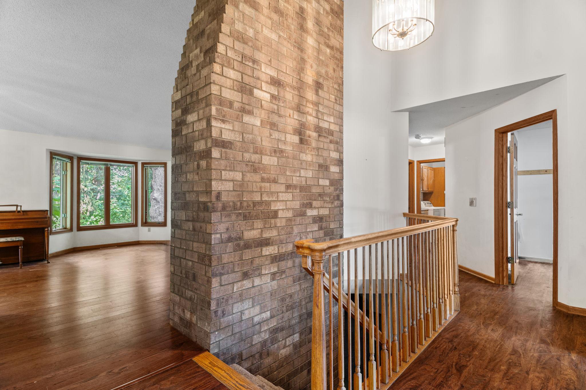 4512 Williston Road Property Photo 1