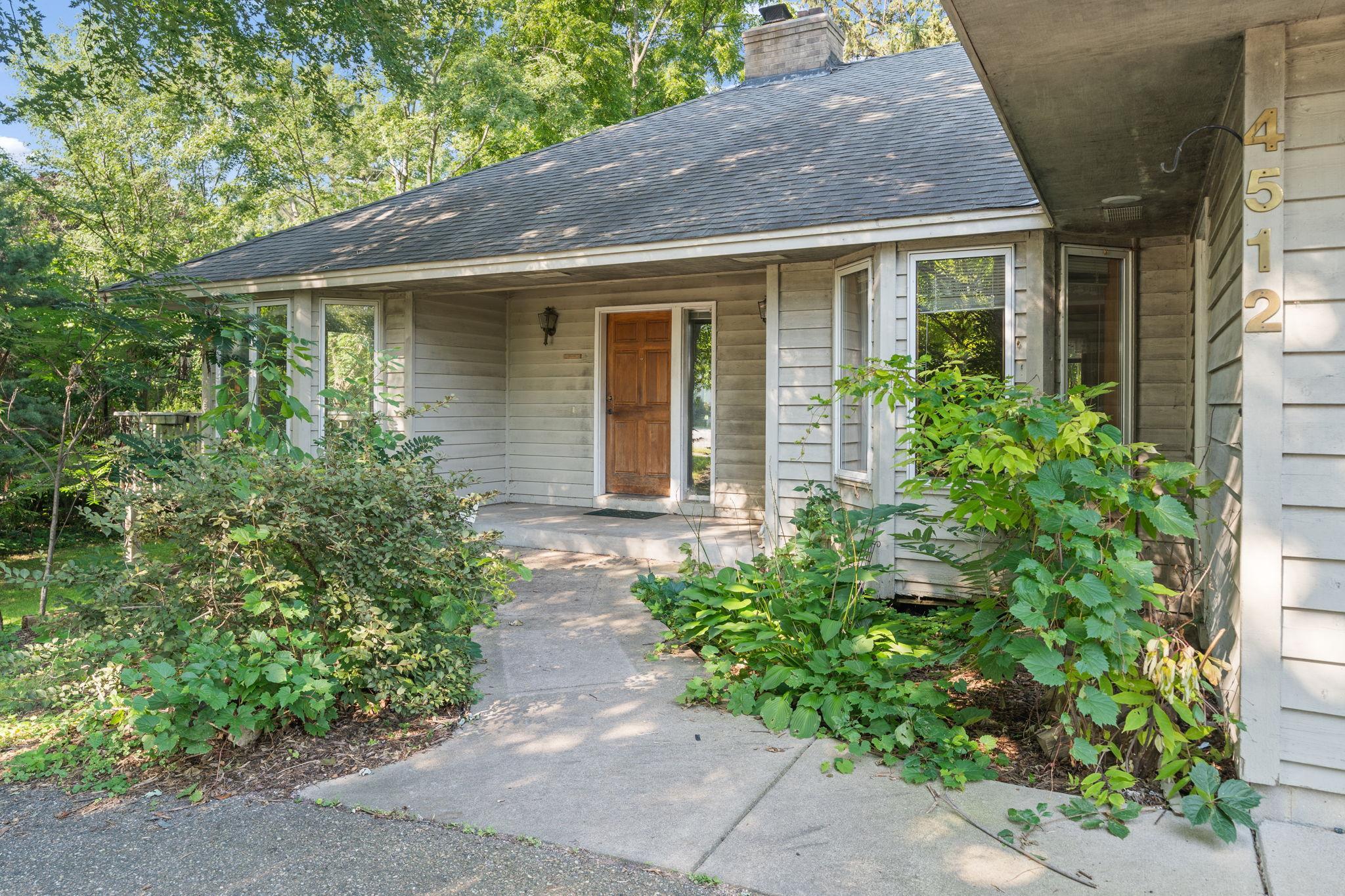 4512 Williston Road Property Photo 22