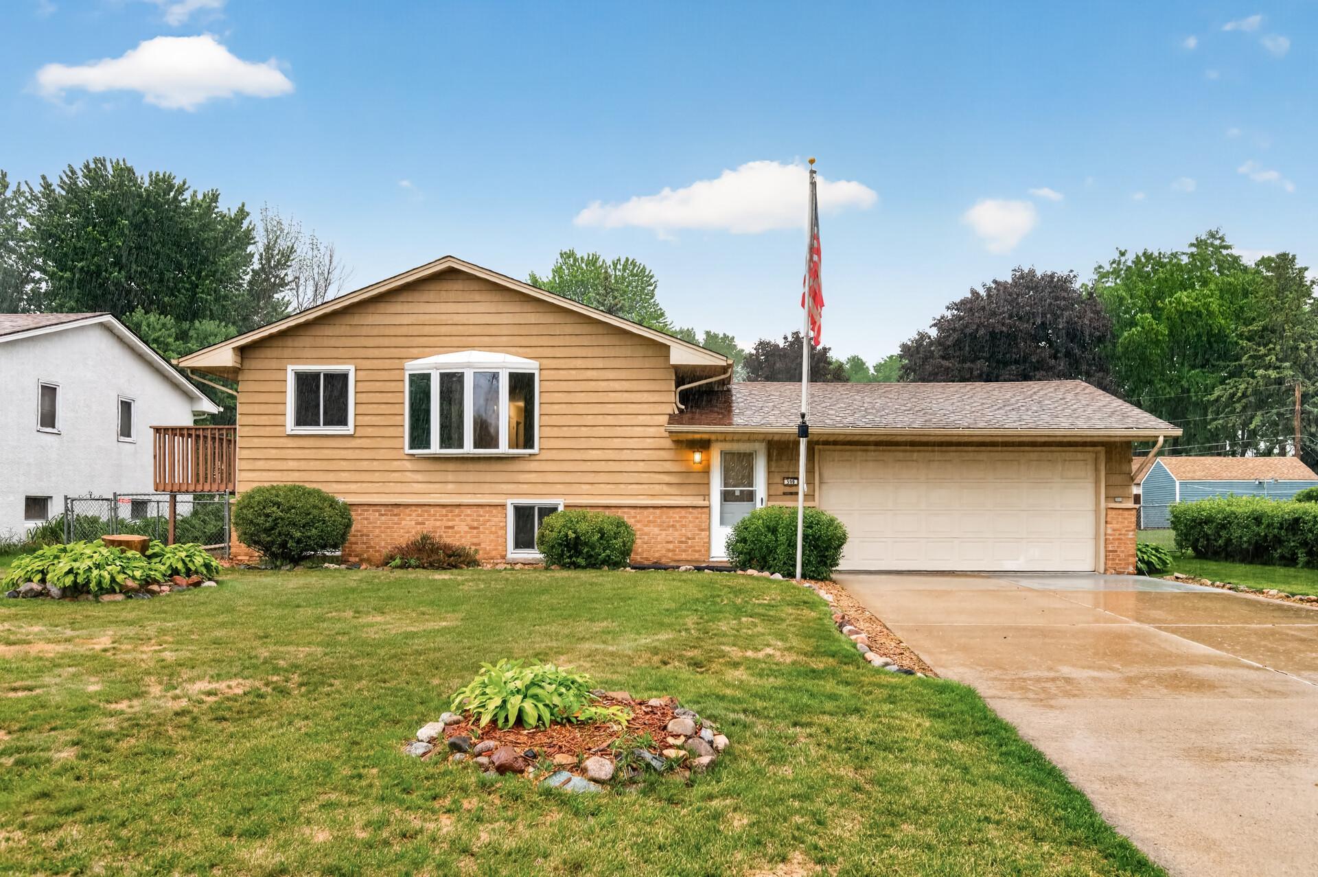 599 Westby Drive NE Property Photo 1