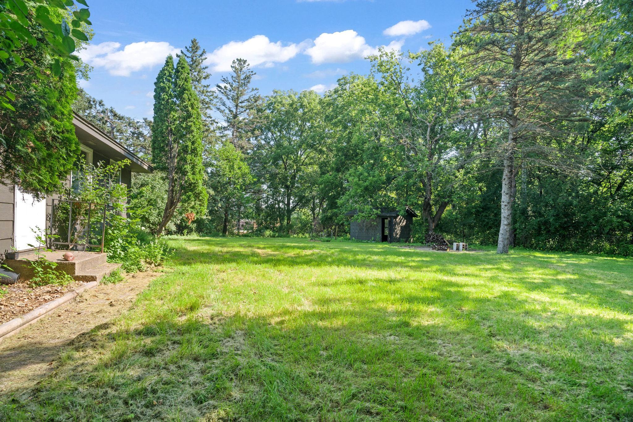 14901 Highway 7 Property Photo 17