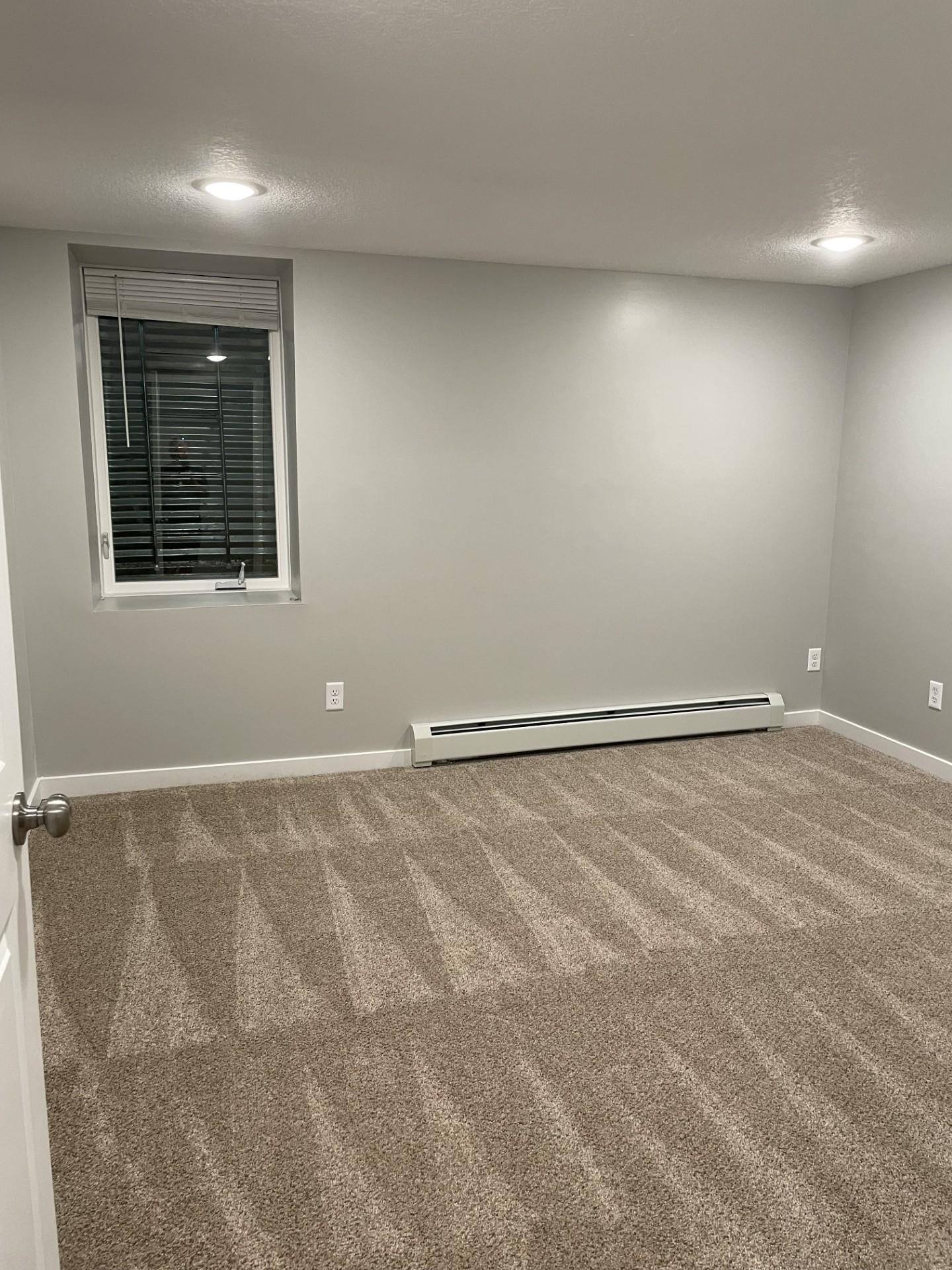 1952 Saint Clair Avenue Property Photo 5