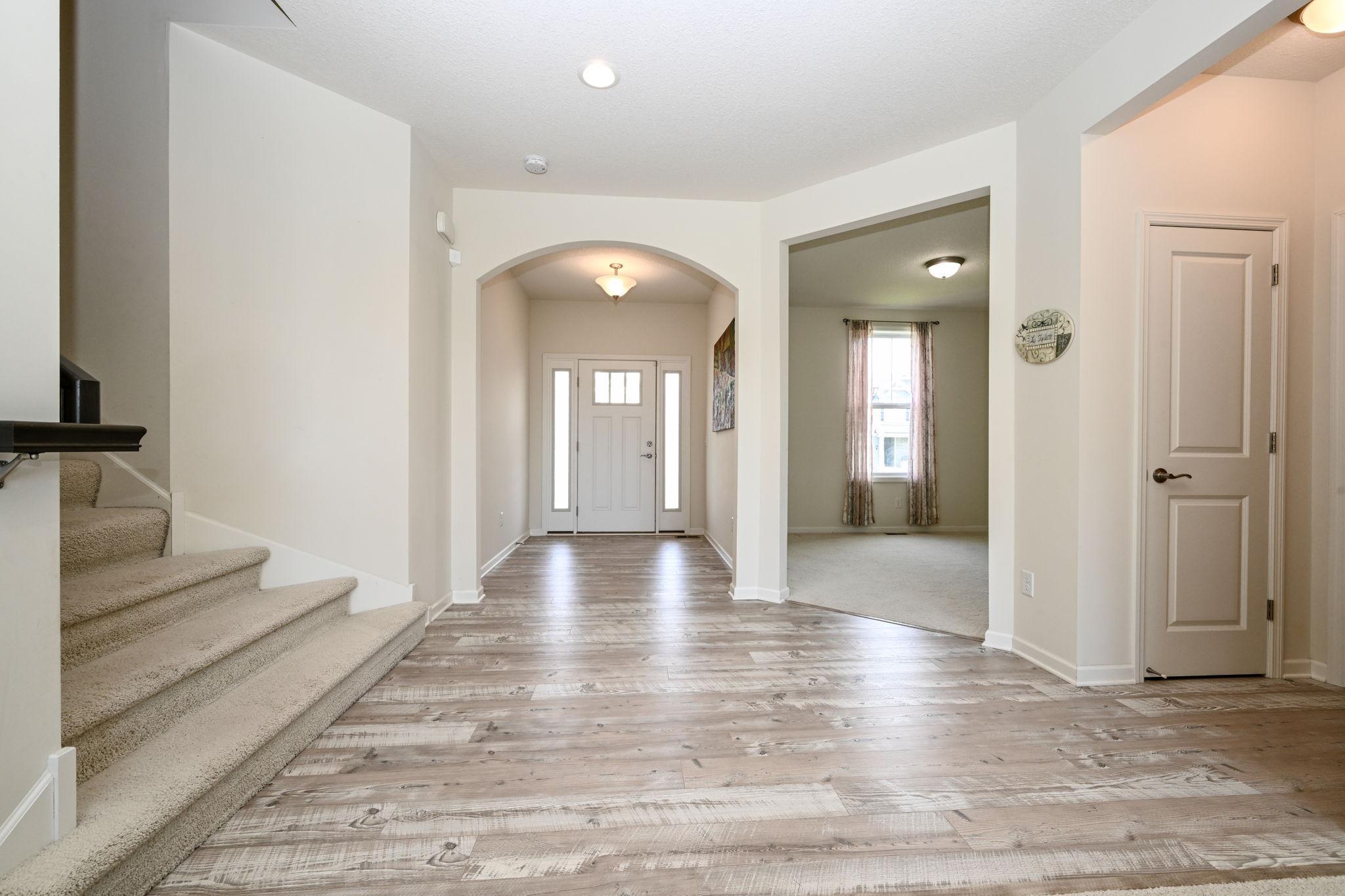 9343 Compass Pointe Road Property Photo 3