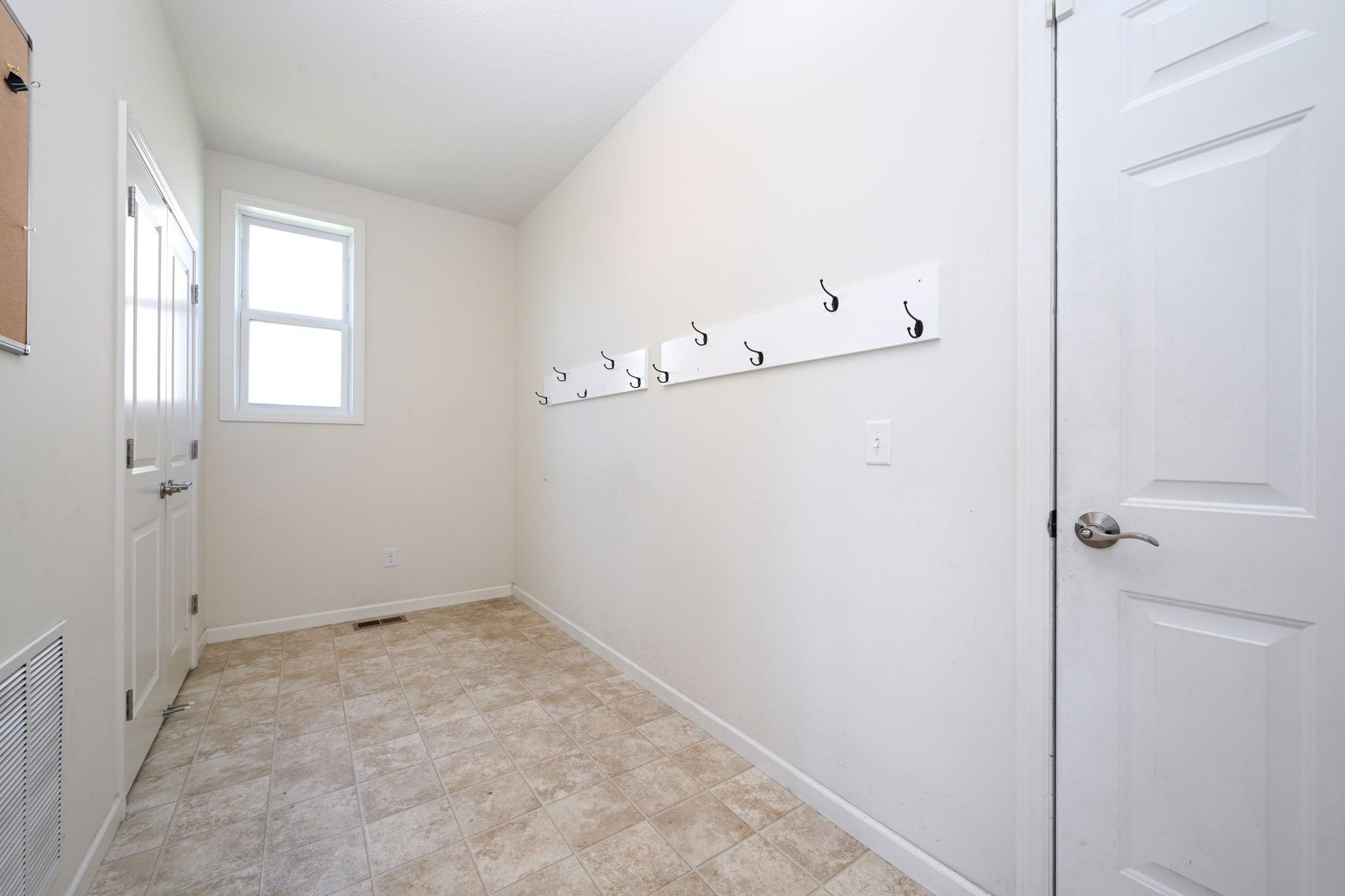 9343 Compass Pointe Road Property Photo 15