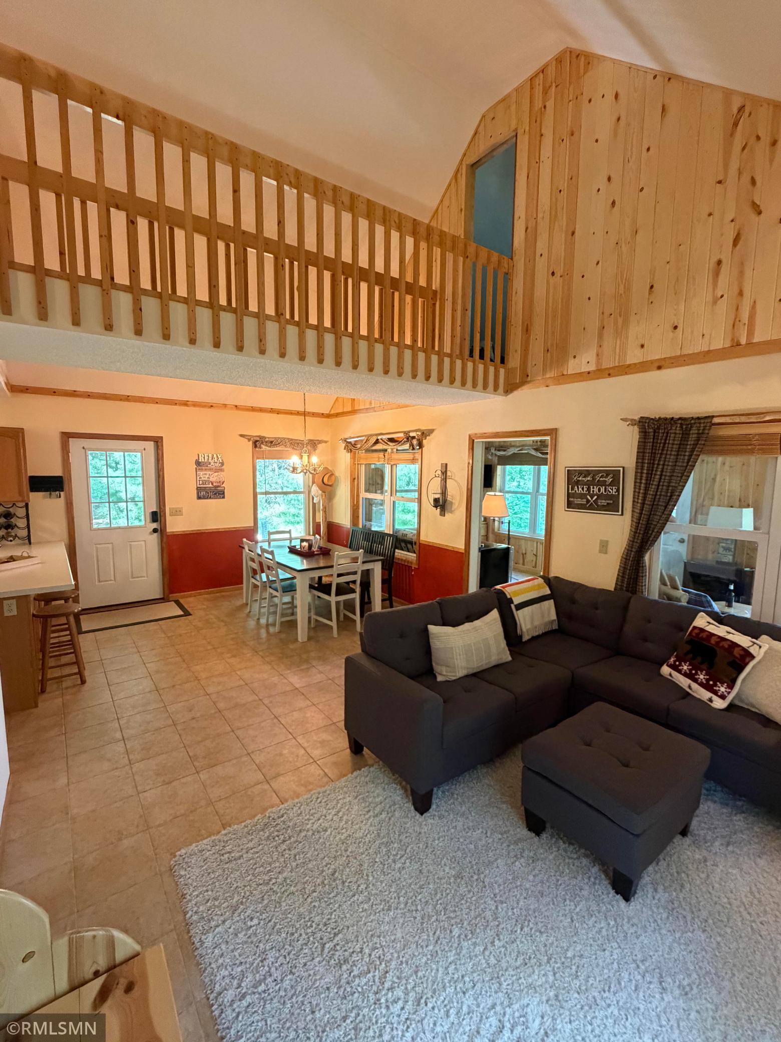 39806 Pine Island Point Trail Property Photo 10