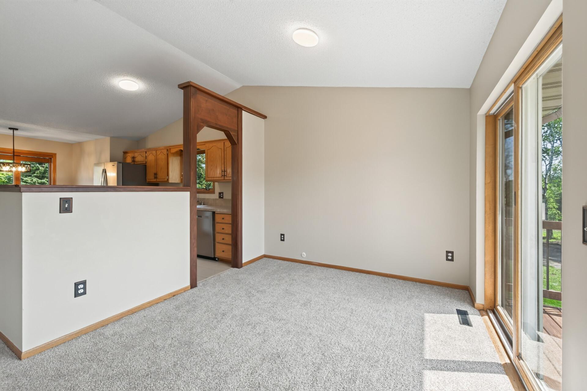 486 193rd Lane Ne Property Photo 11