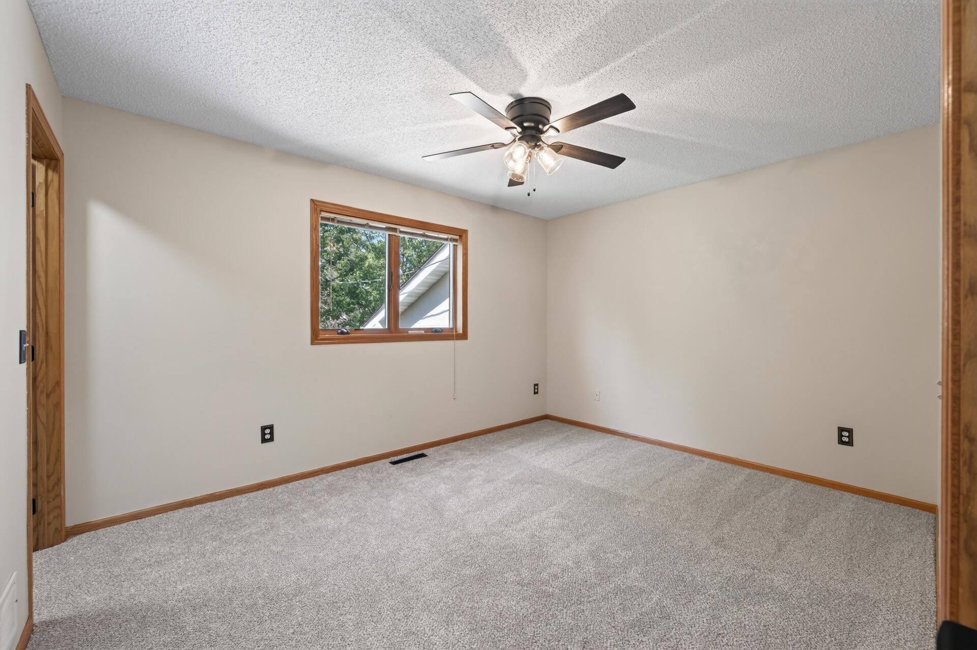 486 193rd Lane Ne Property Photo 19