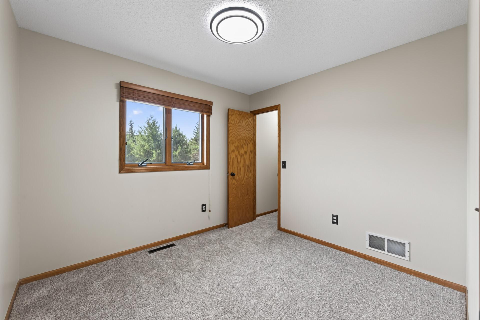 486 193rd Lane Ne Property Photo 24
