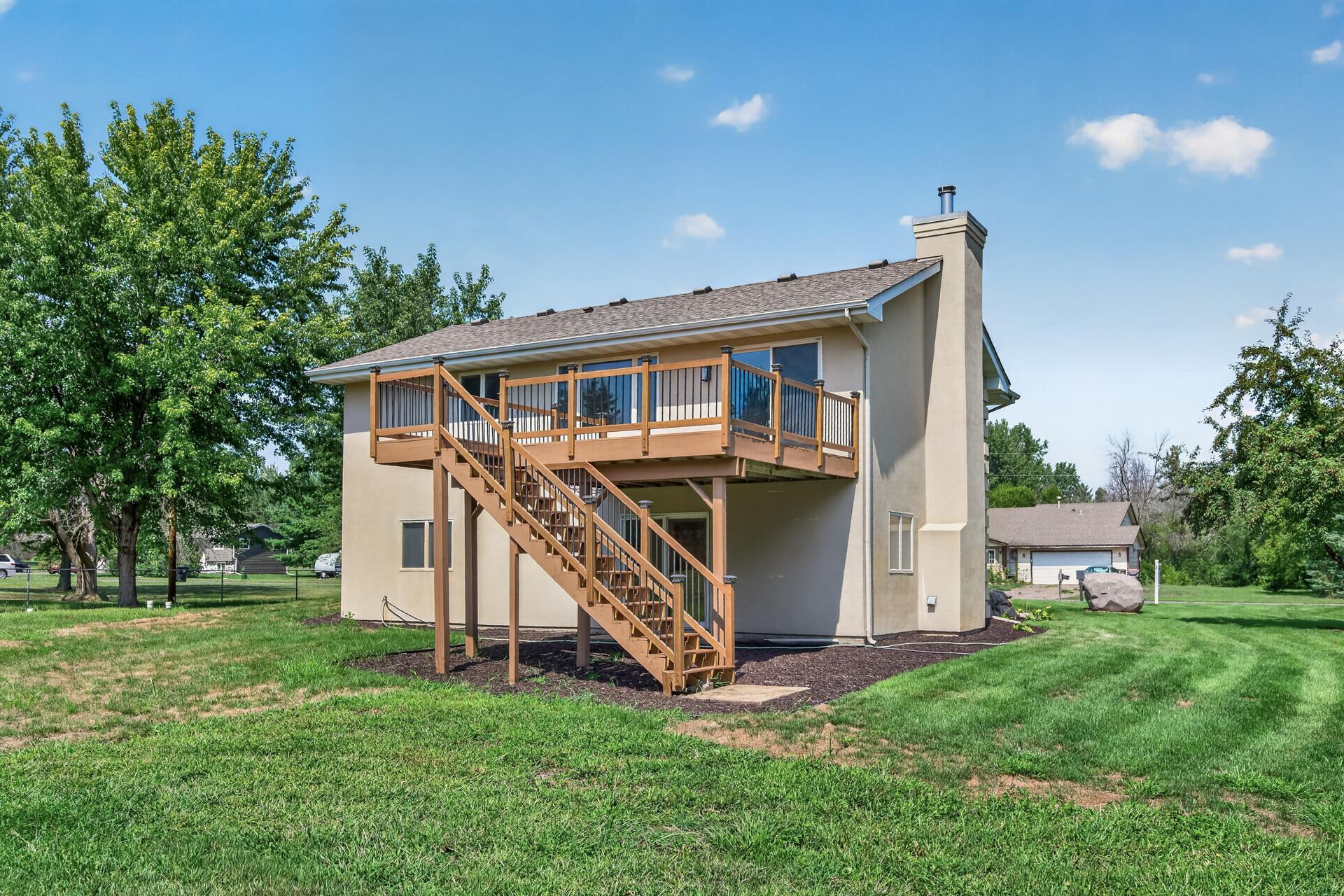 486 193rd Lane Ne Property Photo 41