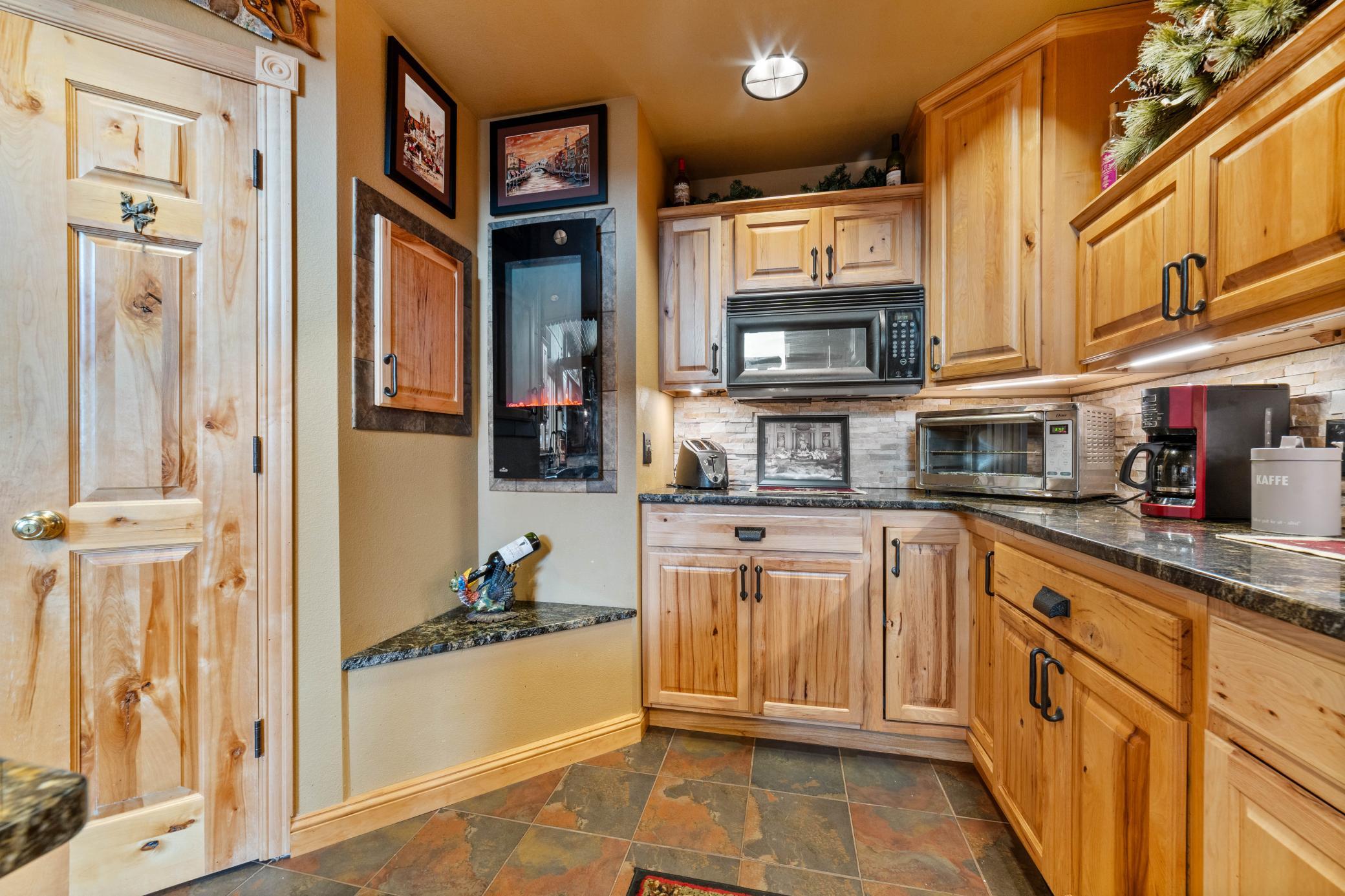 11911 E Rowe Road Property Photo 12