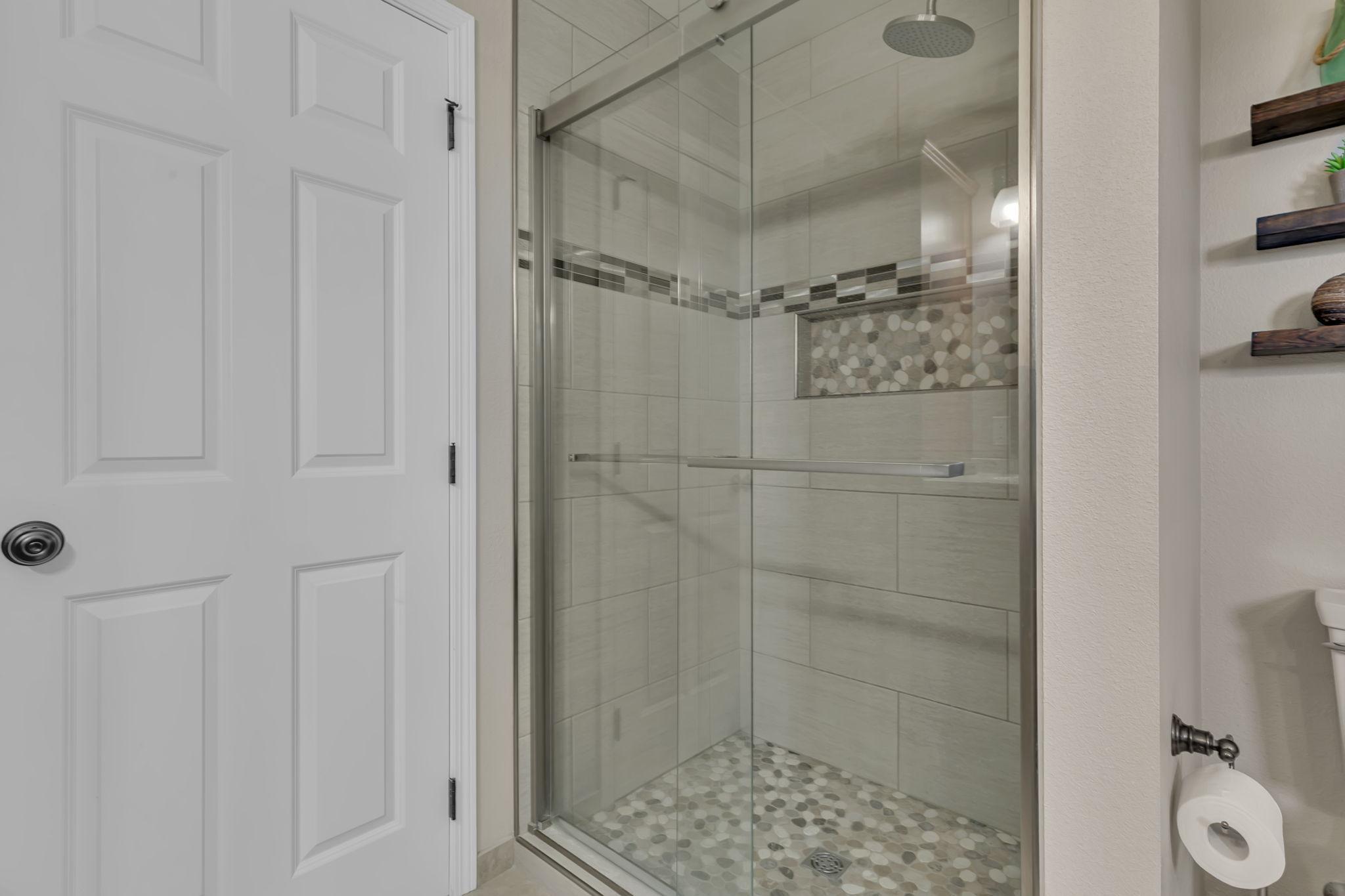 1640 Pebble Creek Drive Property Photo 26