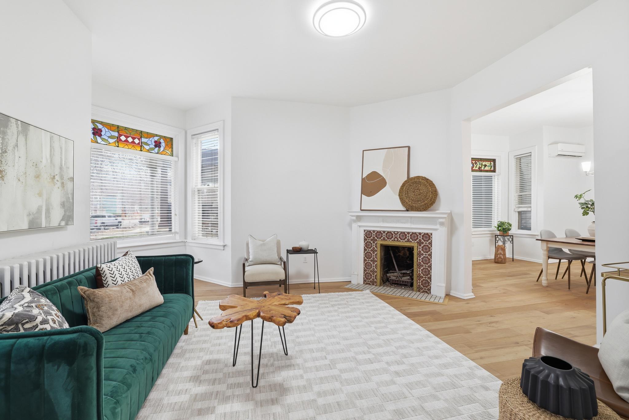 546 Ashland Avenue Property Photo 3