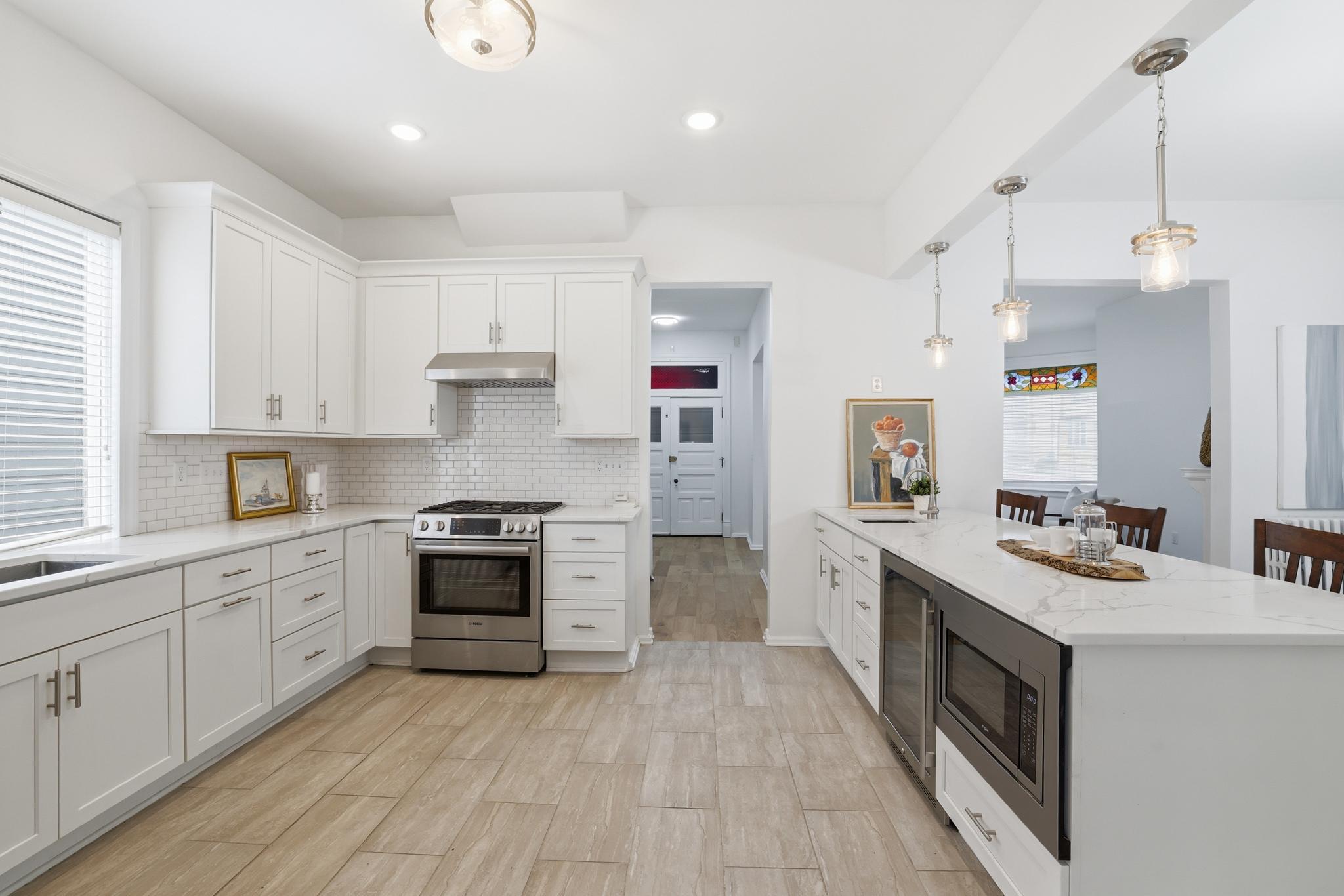 546 Ashland Avenue Property Photo 13