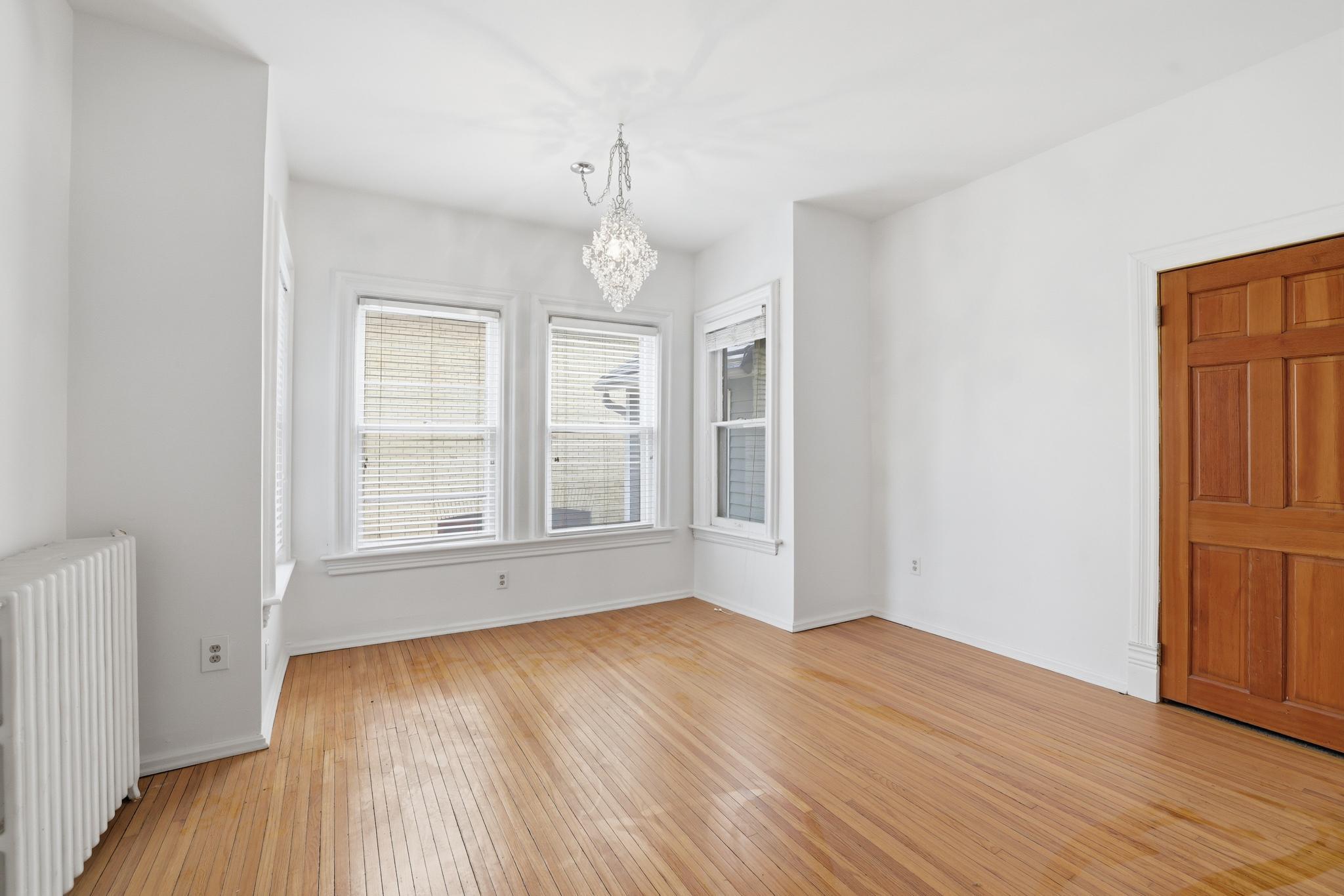 546 Ashland Avenue Property Photo 20