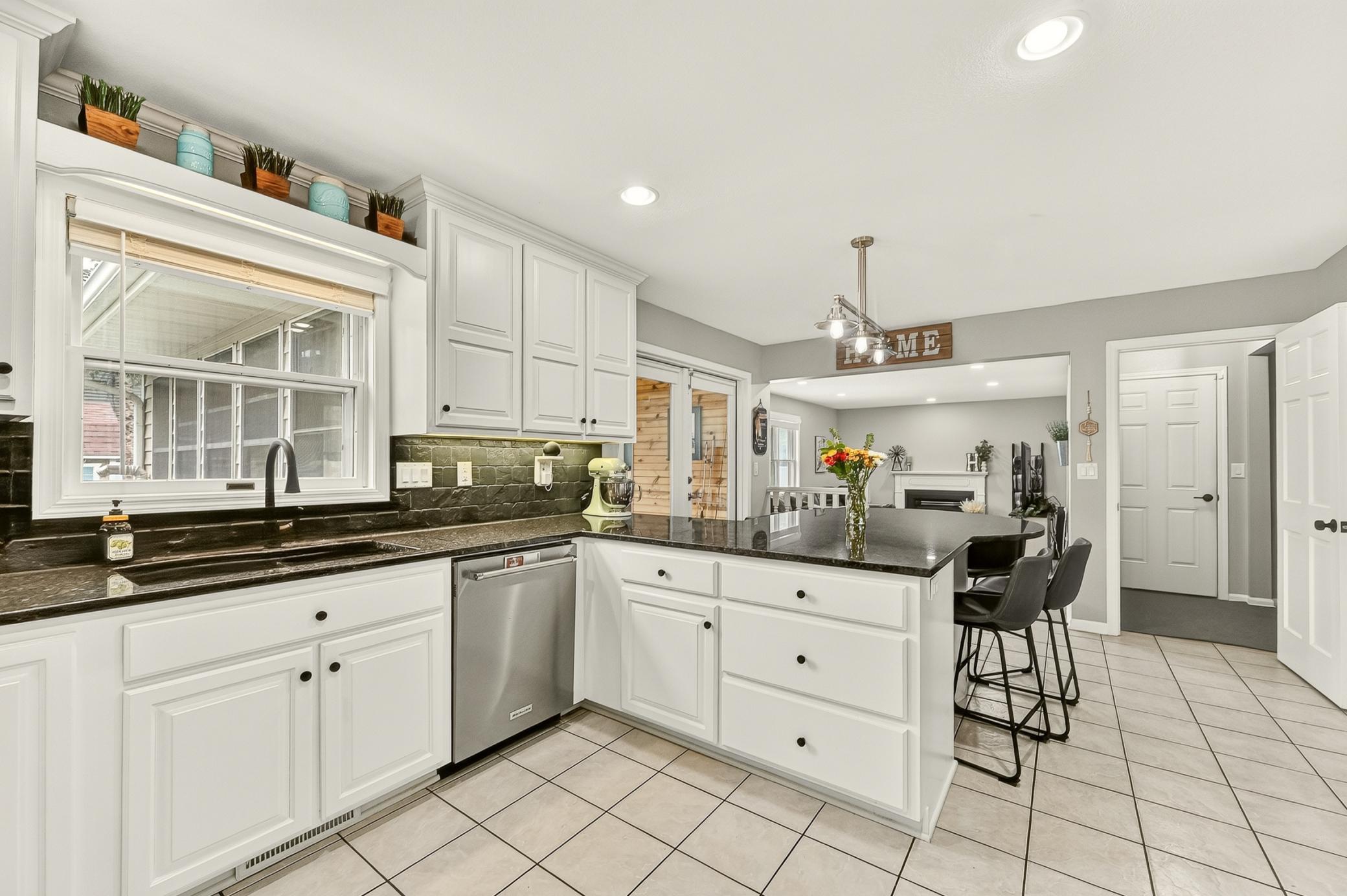 819 3 1/2 Avenue Nw Property Photo 14